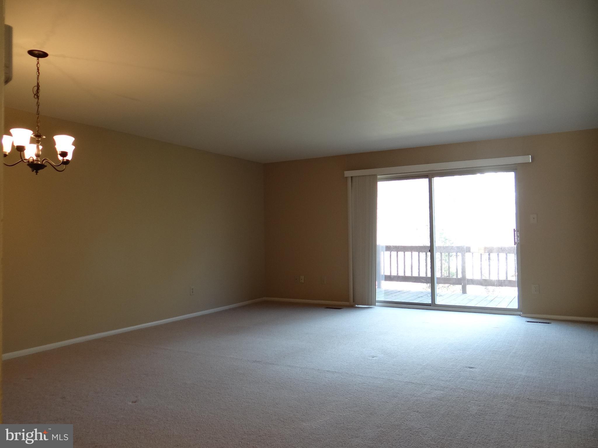 LOVETON FARMS - Residential Lease