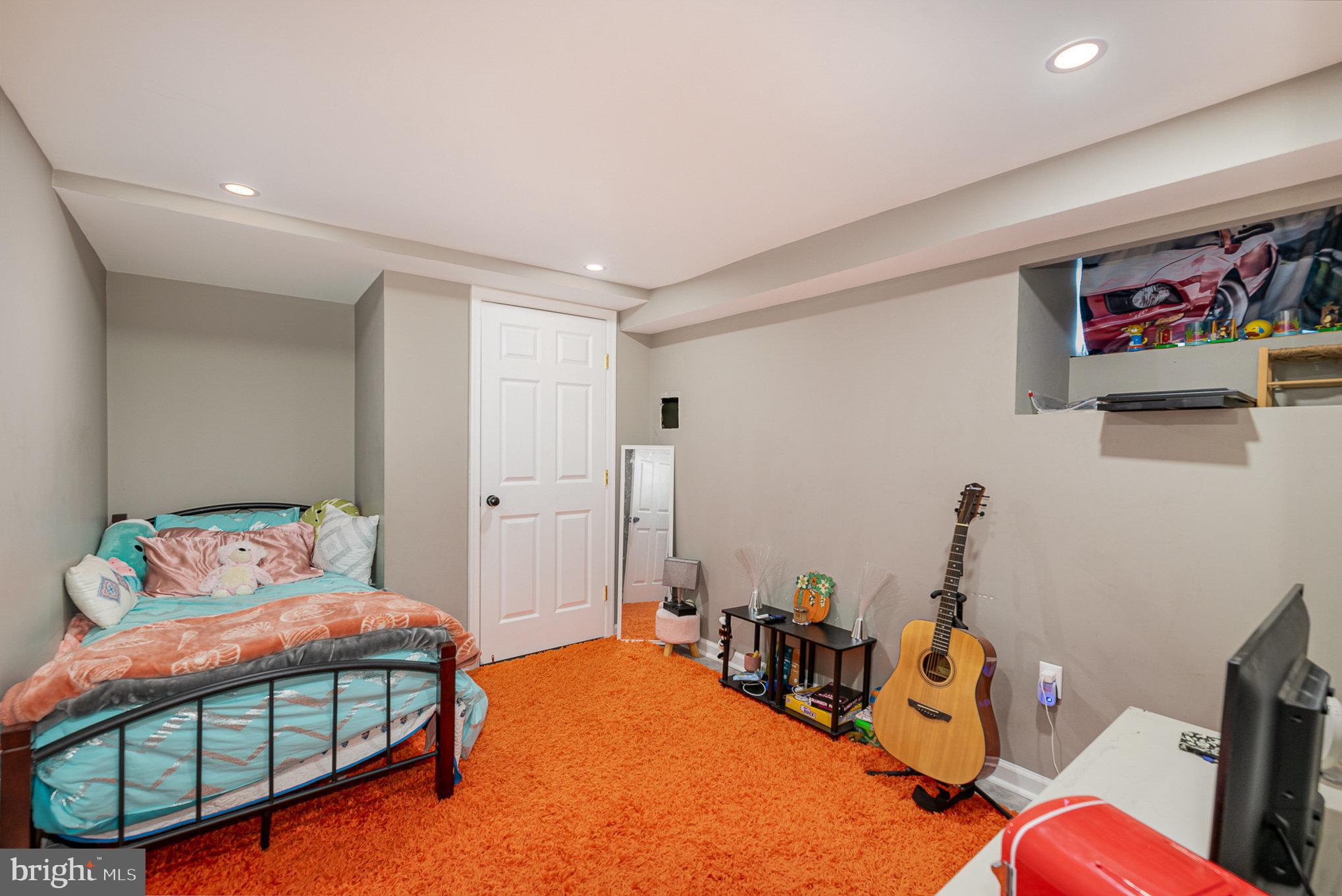 SPARROWS POINT - Residential