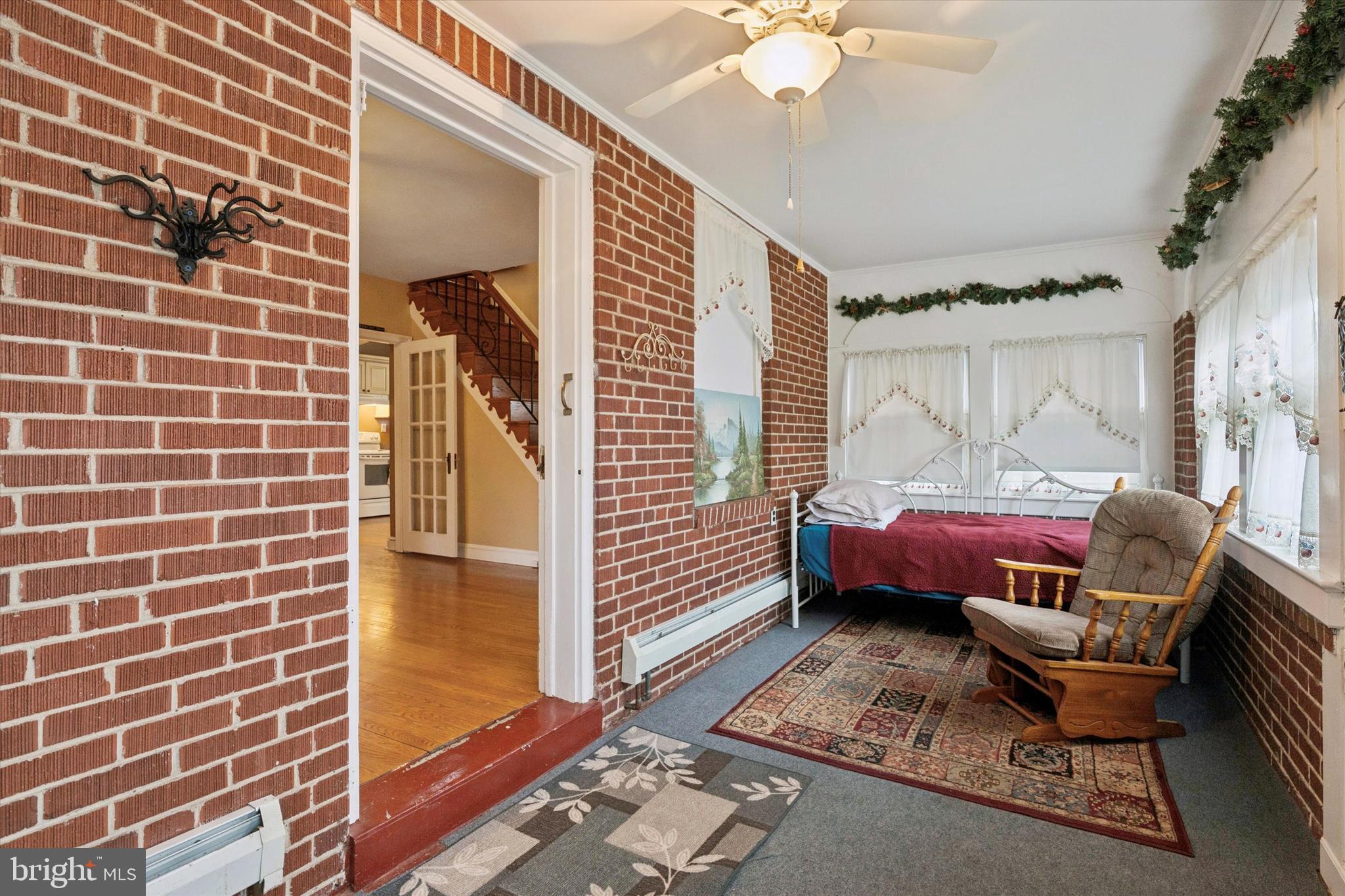 BALLINAHINCH - Residential