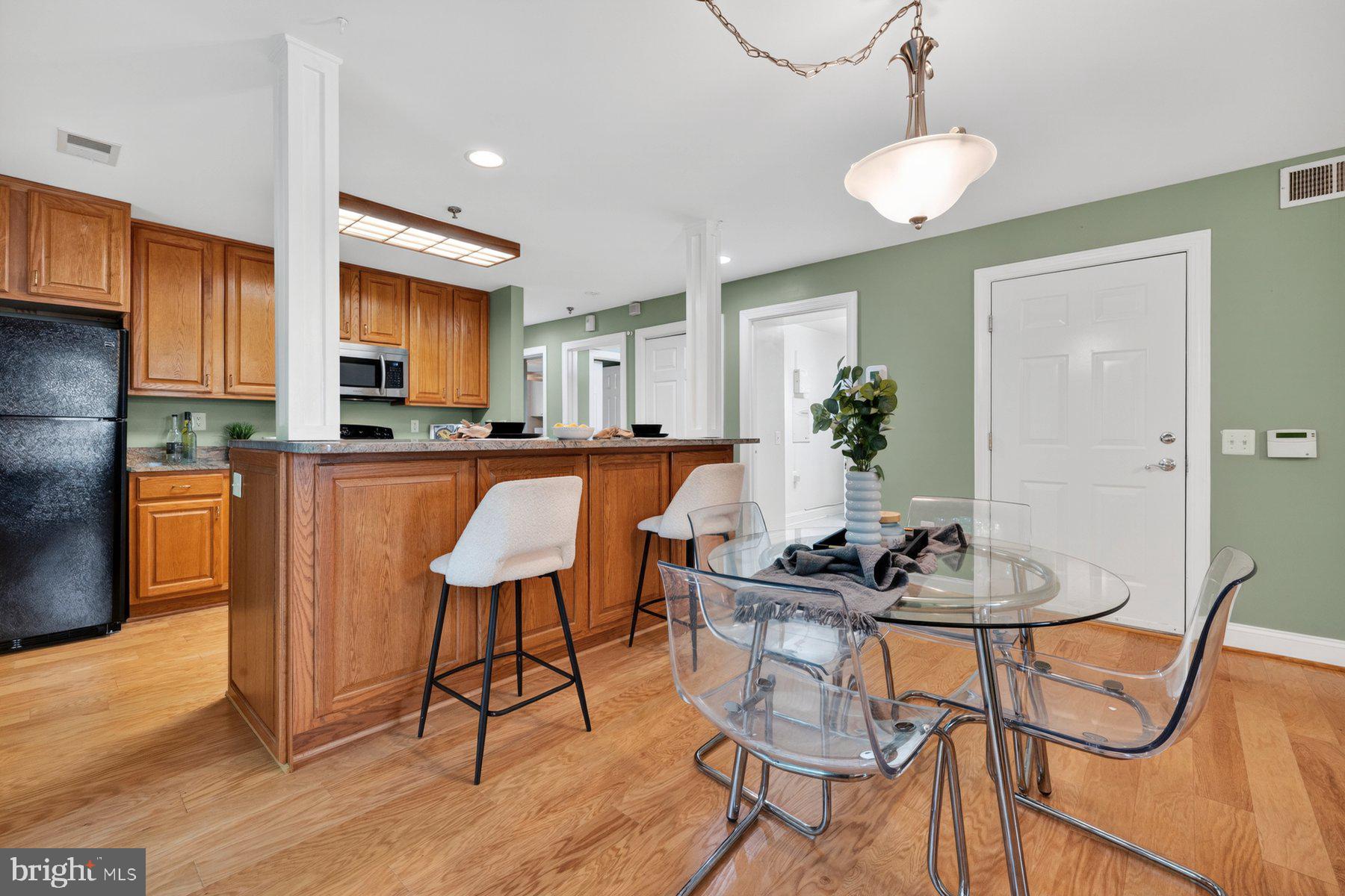 9743 WINERY COURT