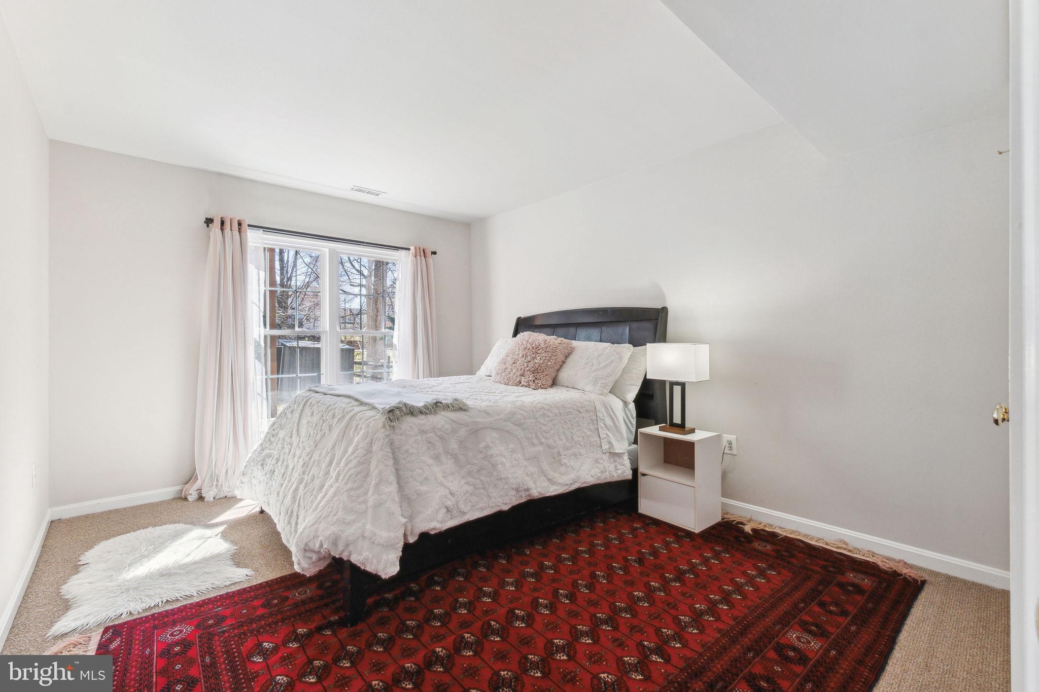 BLOOMS CROSSING - Residential