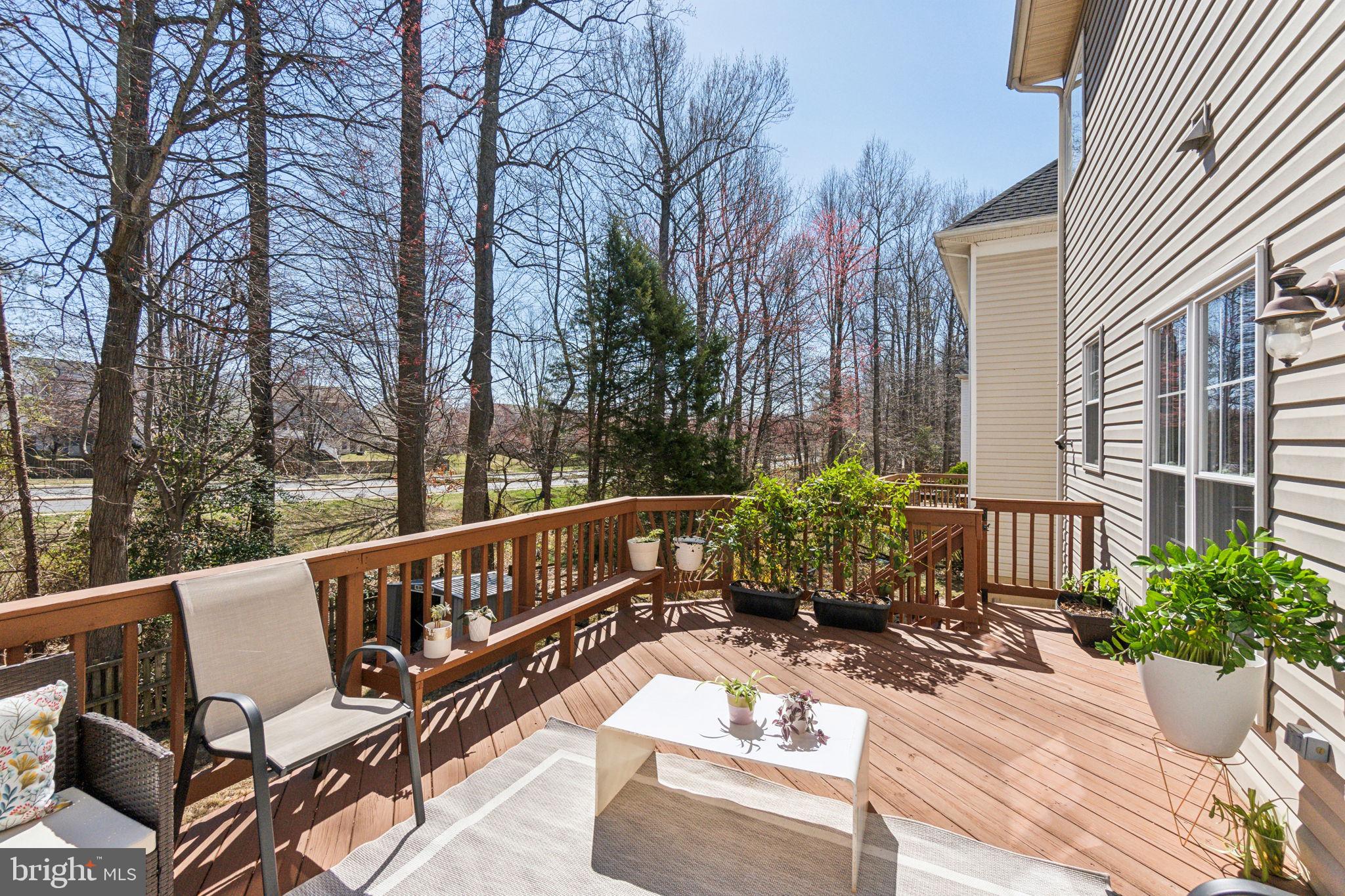 BLOOMS CROSSING - Residential