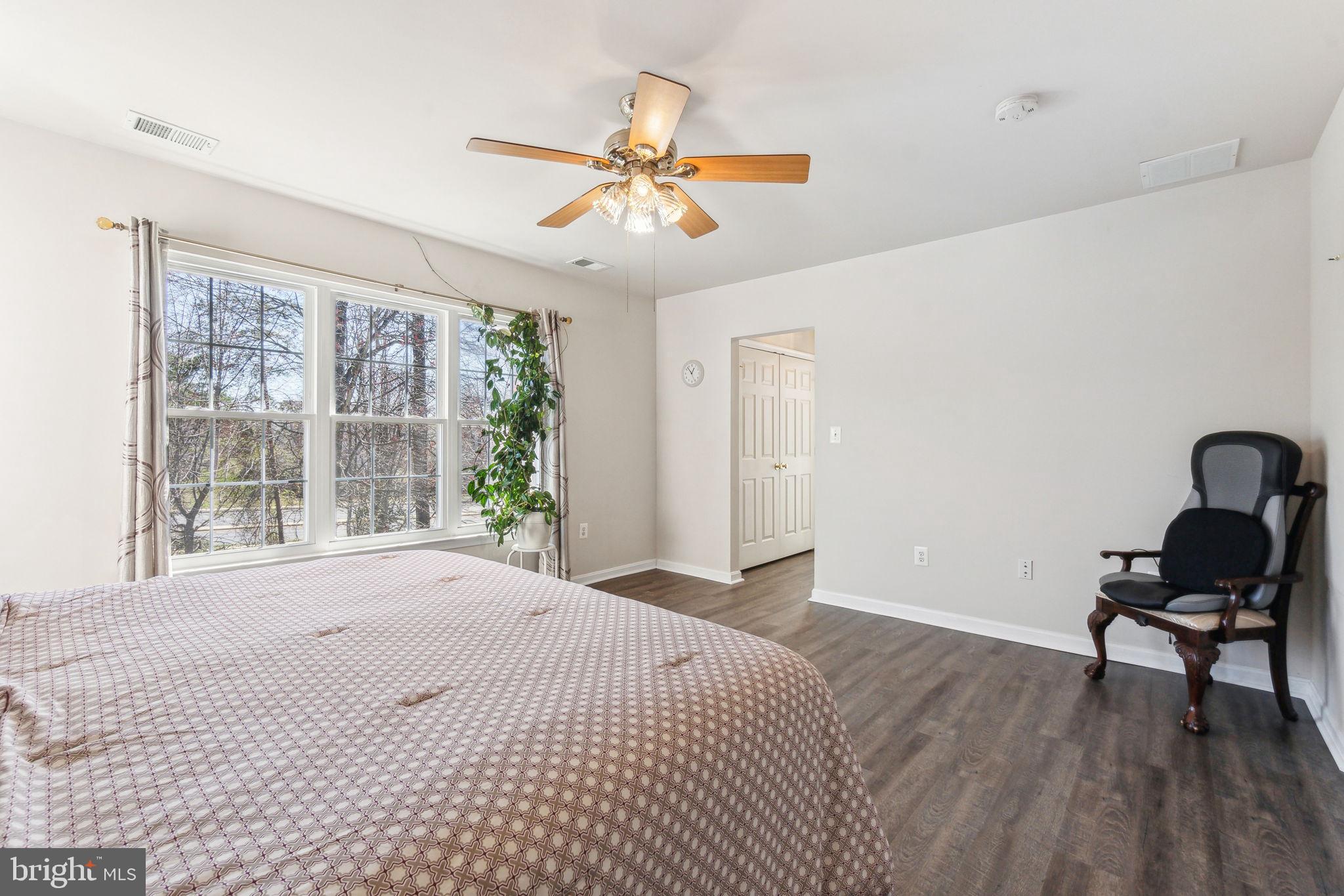 BLOOMS CROSSING - Residential