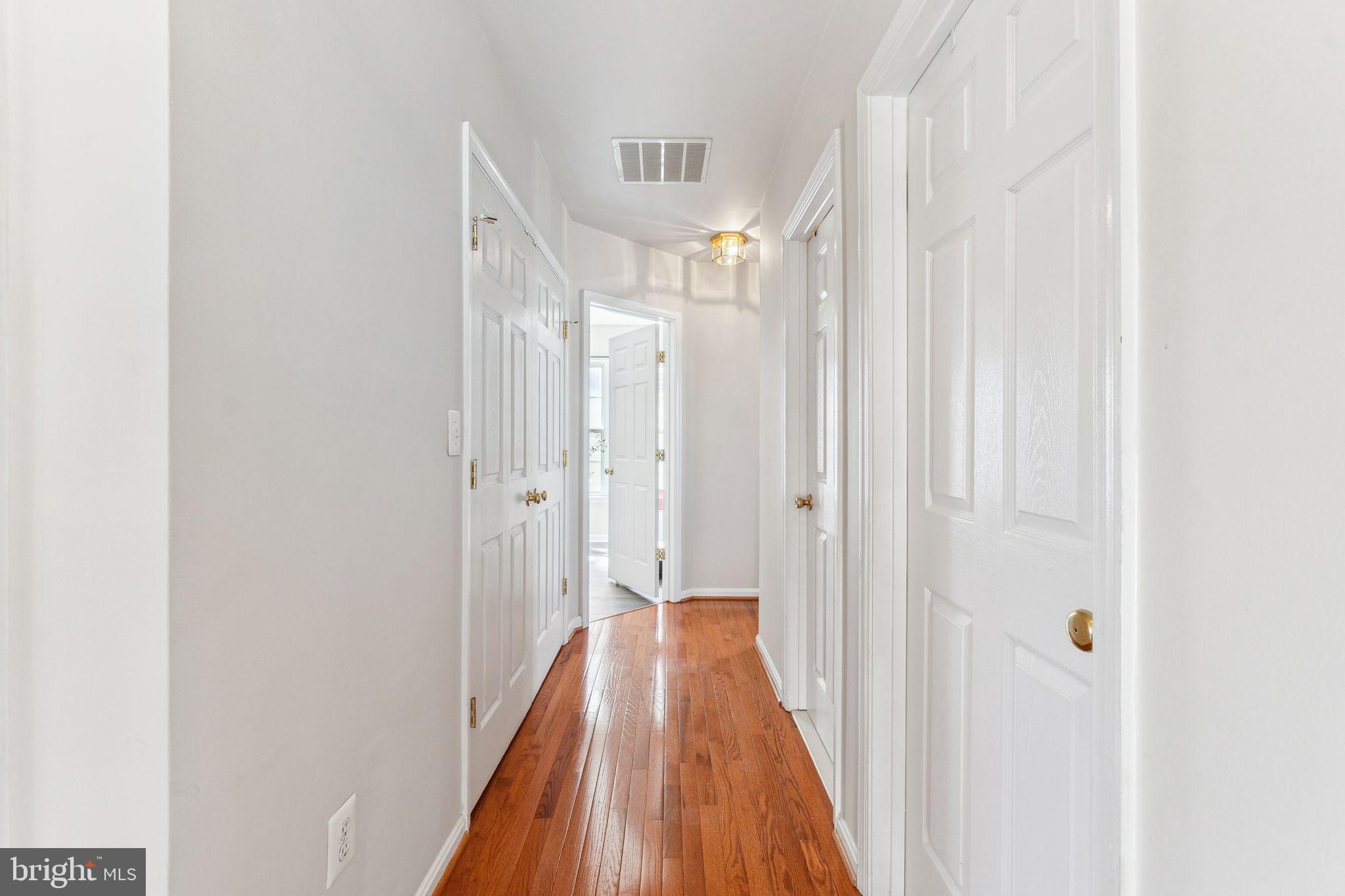 BLOOMS CROSSING - Residential