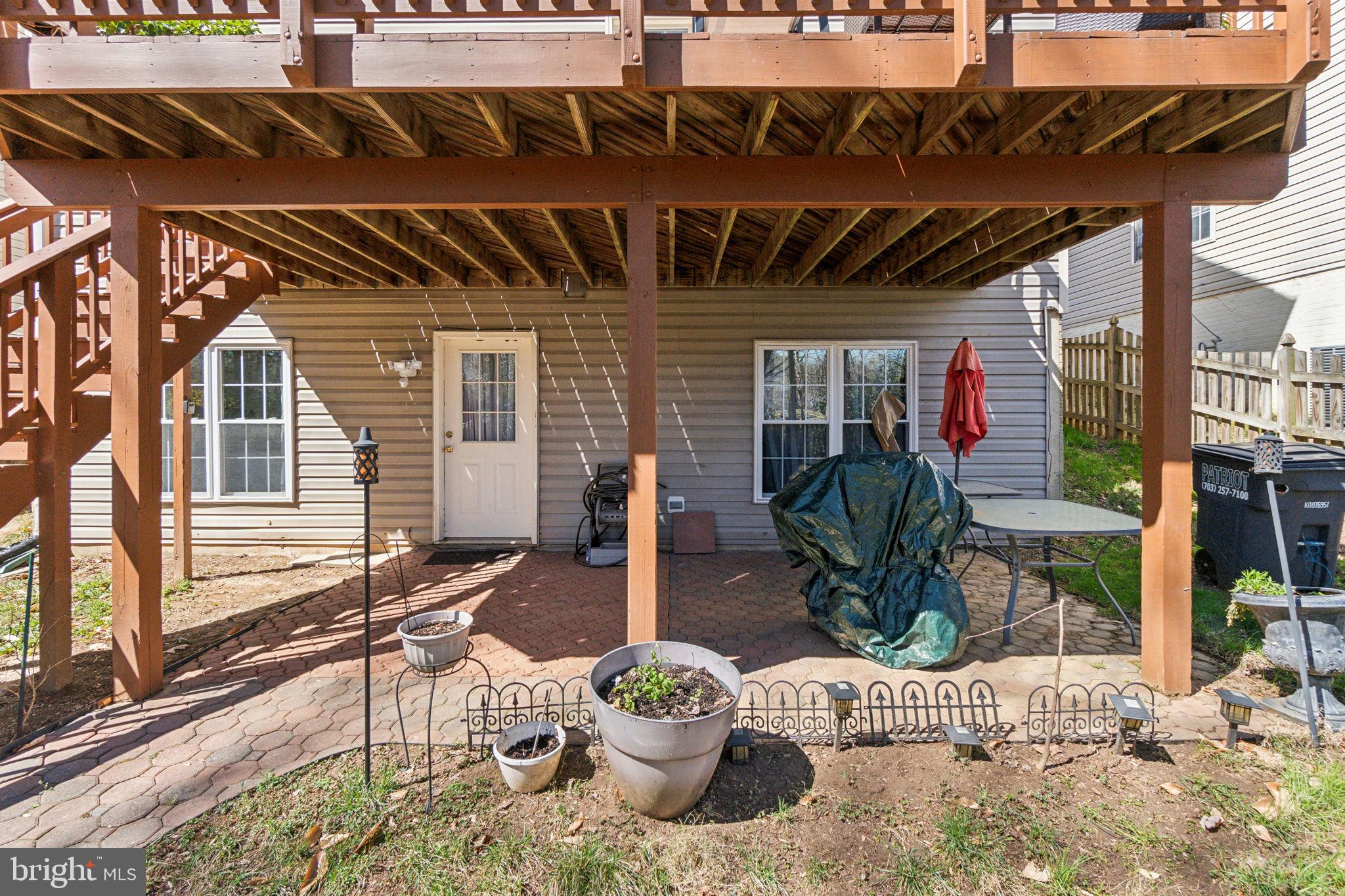 BLOOMS CROSSING - Residential