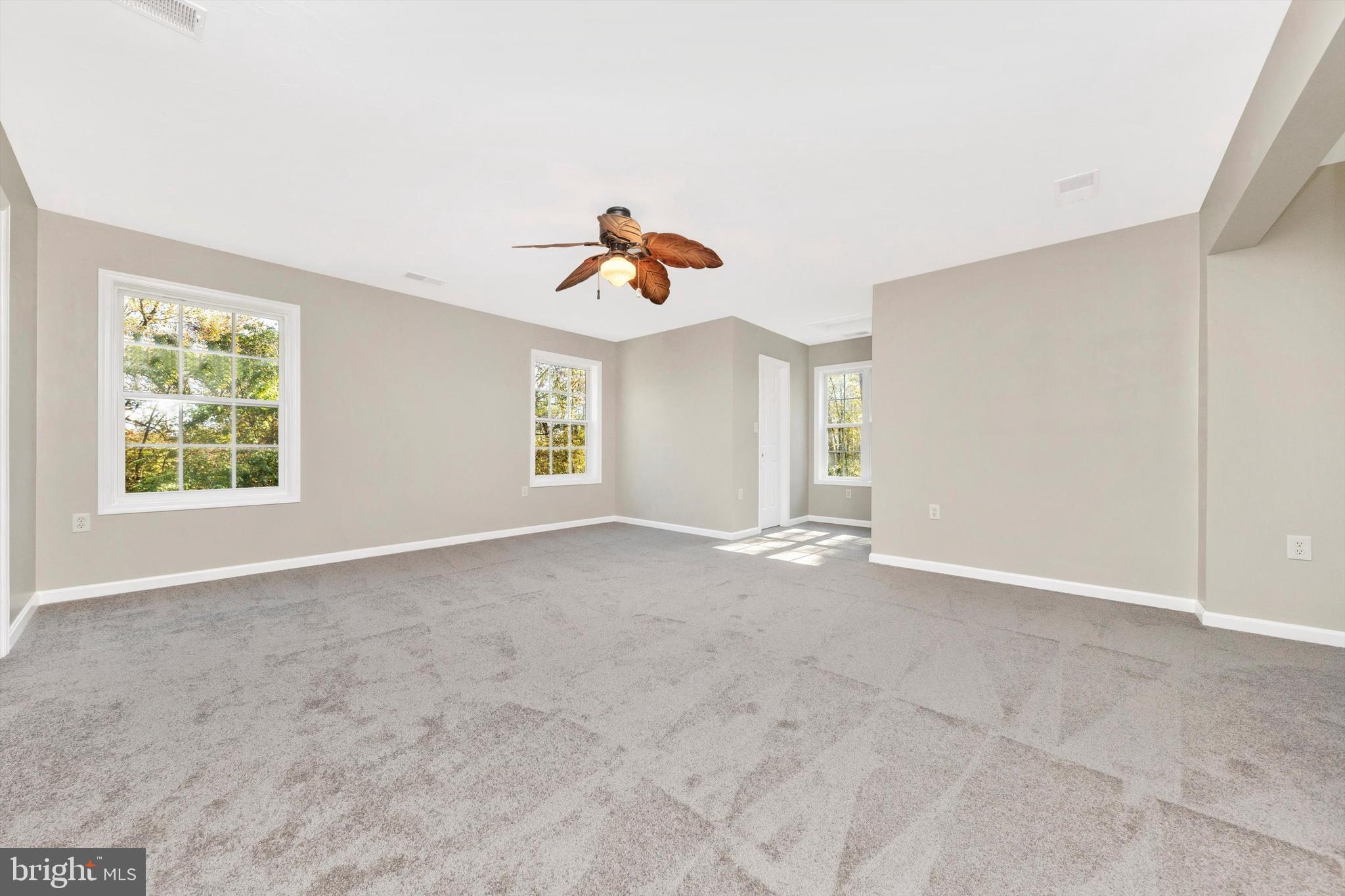 CROSSINGS ON THE POTOMAC - Residential