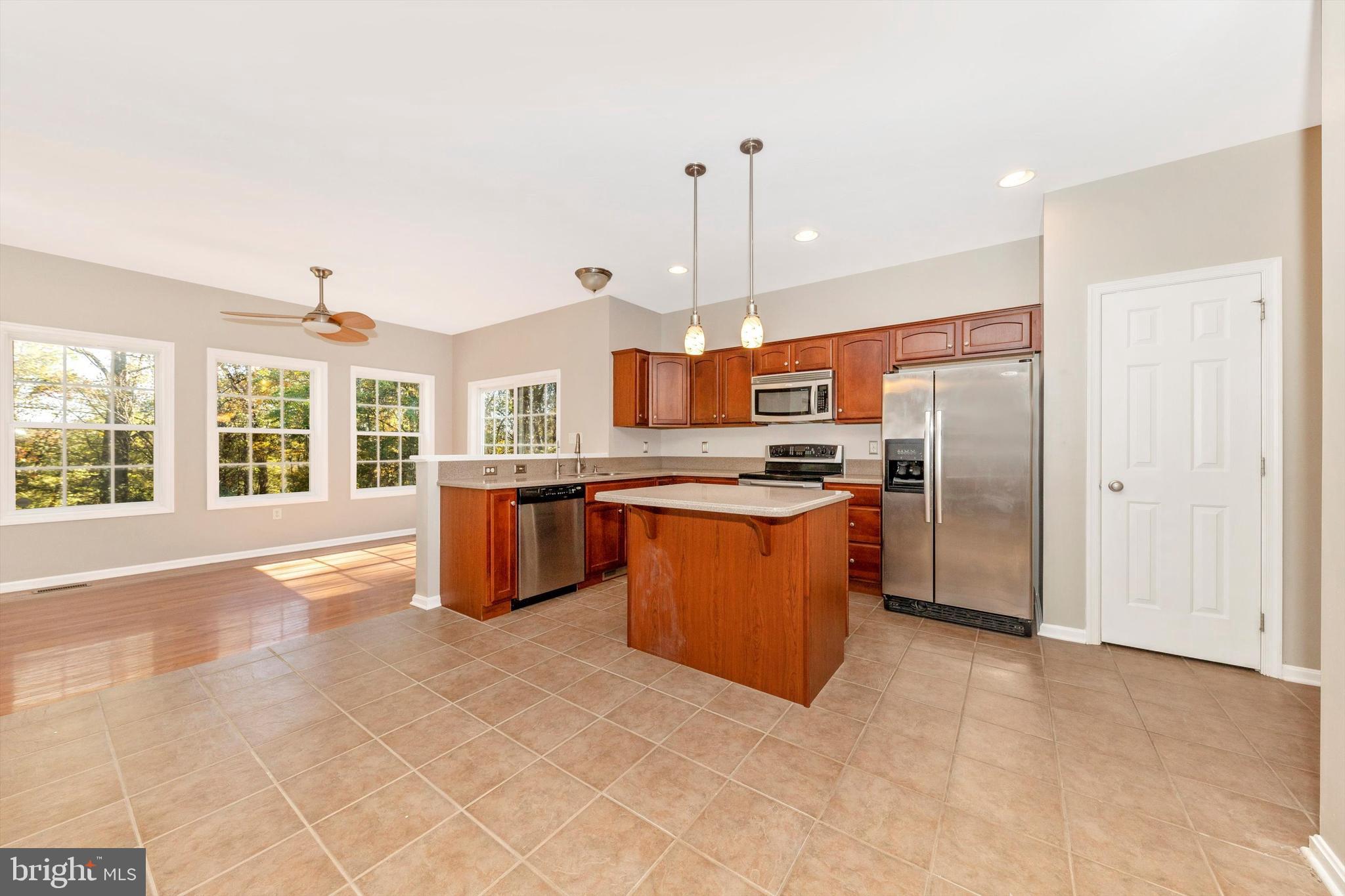 CROSSINGS ON THE POTOMAC - Residential