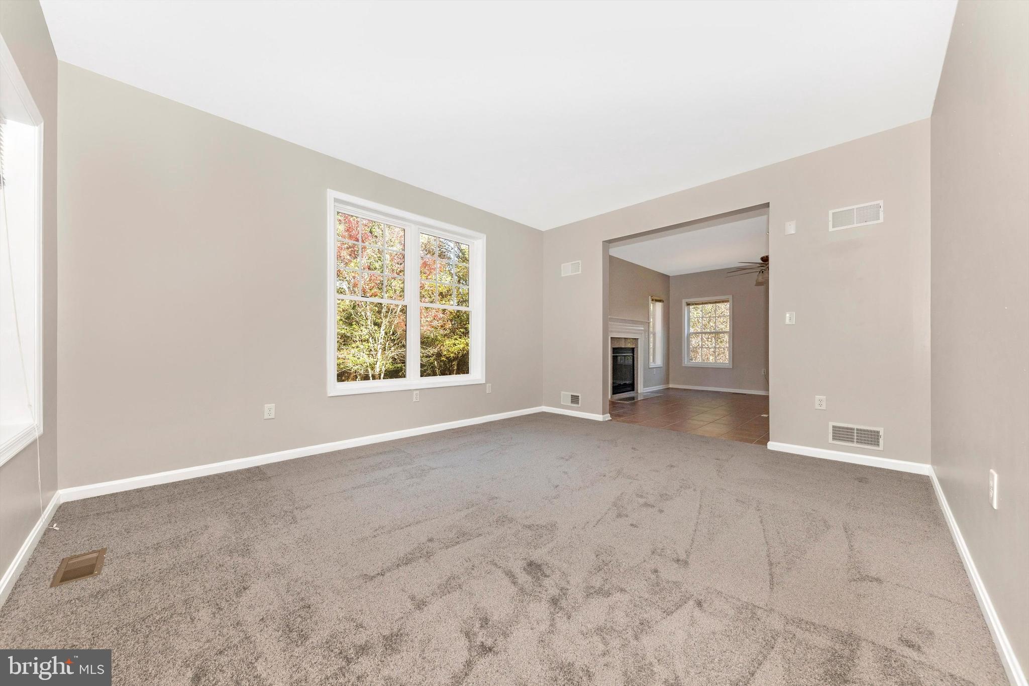 CROSSINGS ON THE POTOMAC - Residential