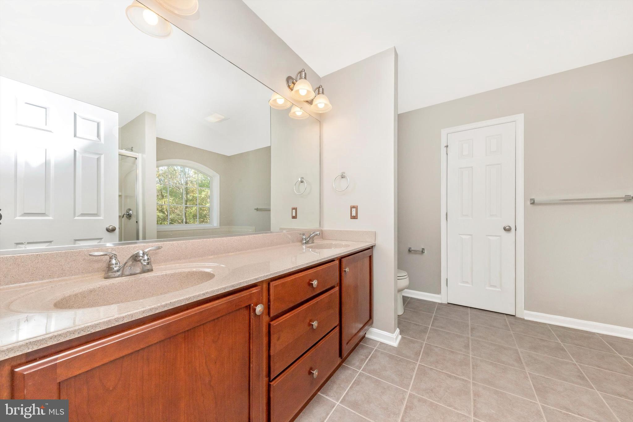 CROSSINGS ON THE POTOMAC - Residential