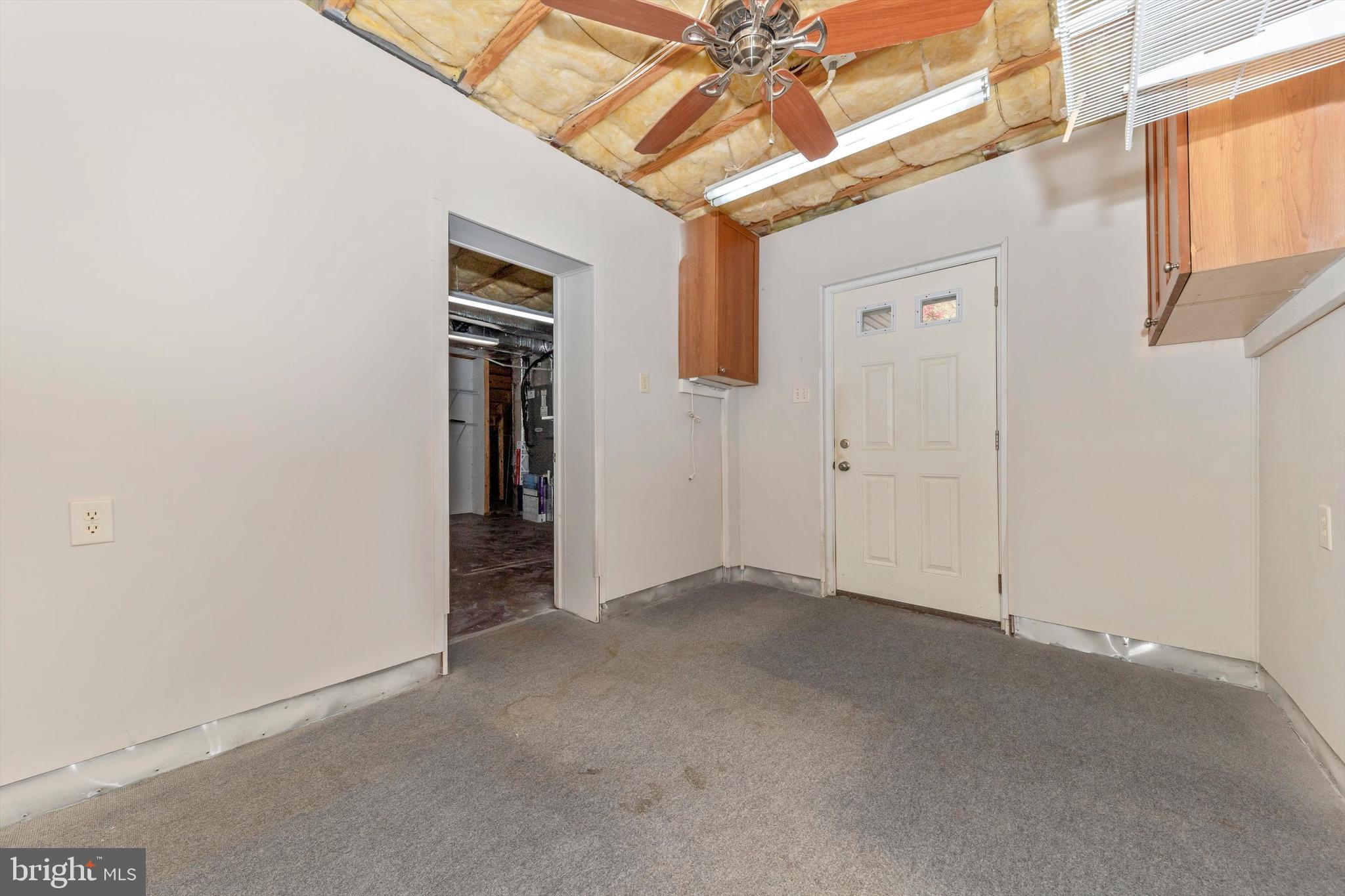 CROSSINGS ON THE POTOMAC - Residential