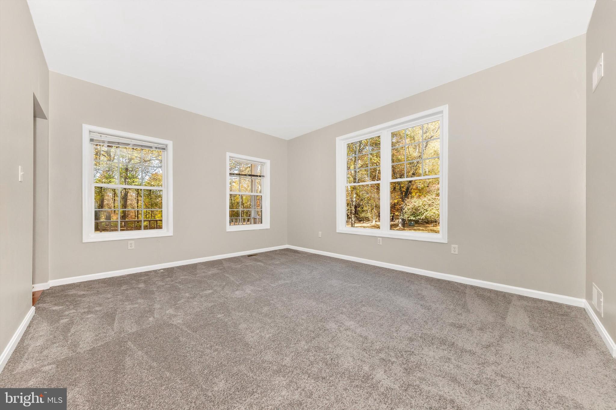 CROSSINGS ON THE POTOMAC - Residential