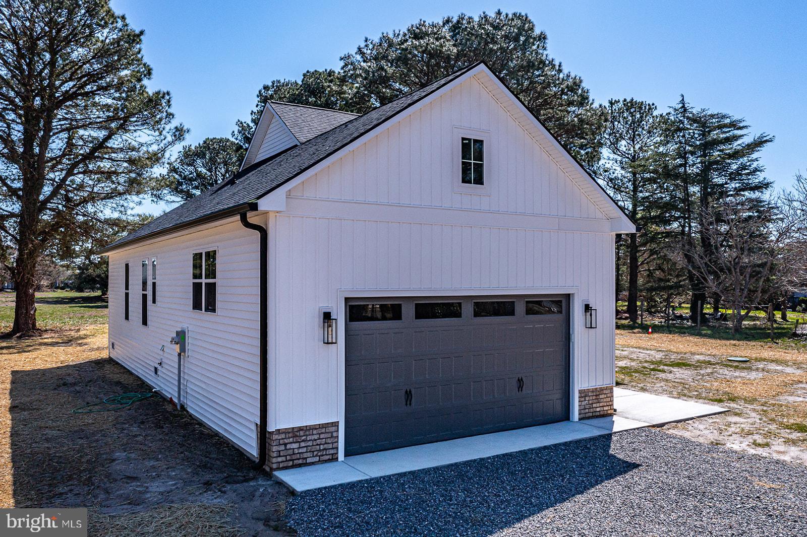 CHESAPEAKE HARBOR - Residential