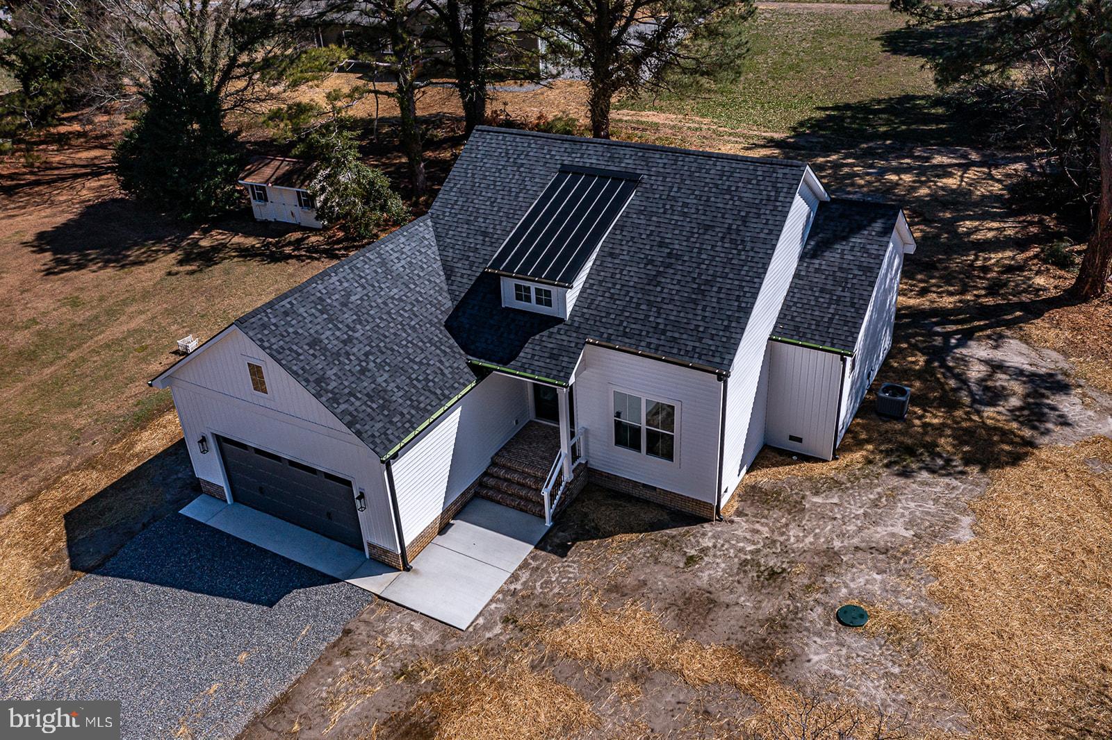 CHESAPEAKE HARBOR - Residential