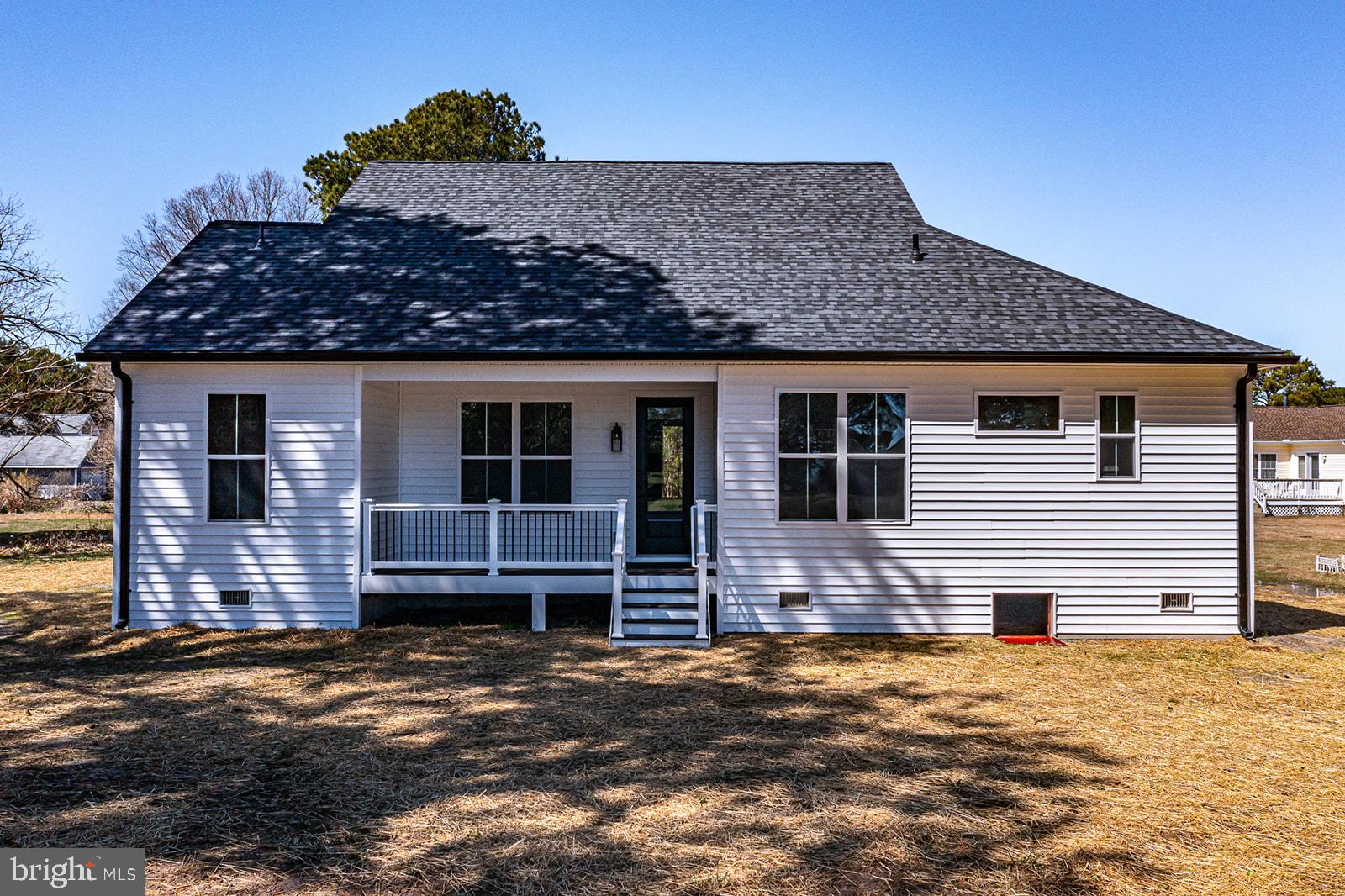 CHESAPEAKE HARBOR - Residential