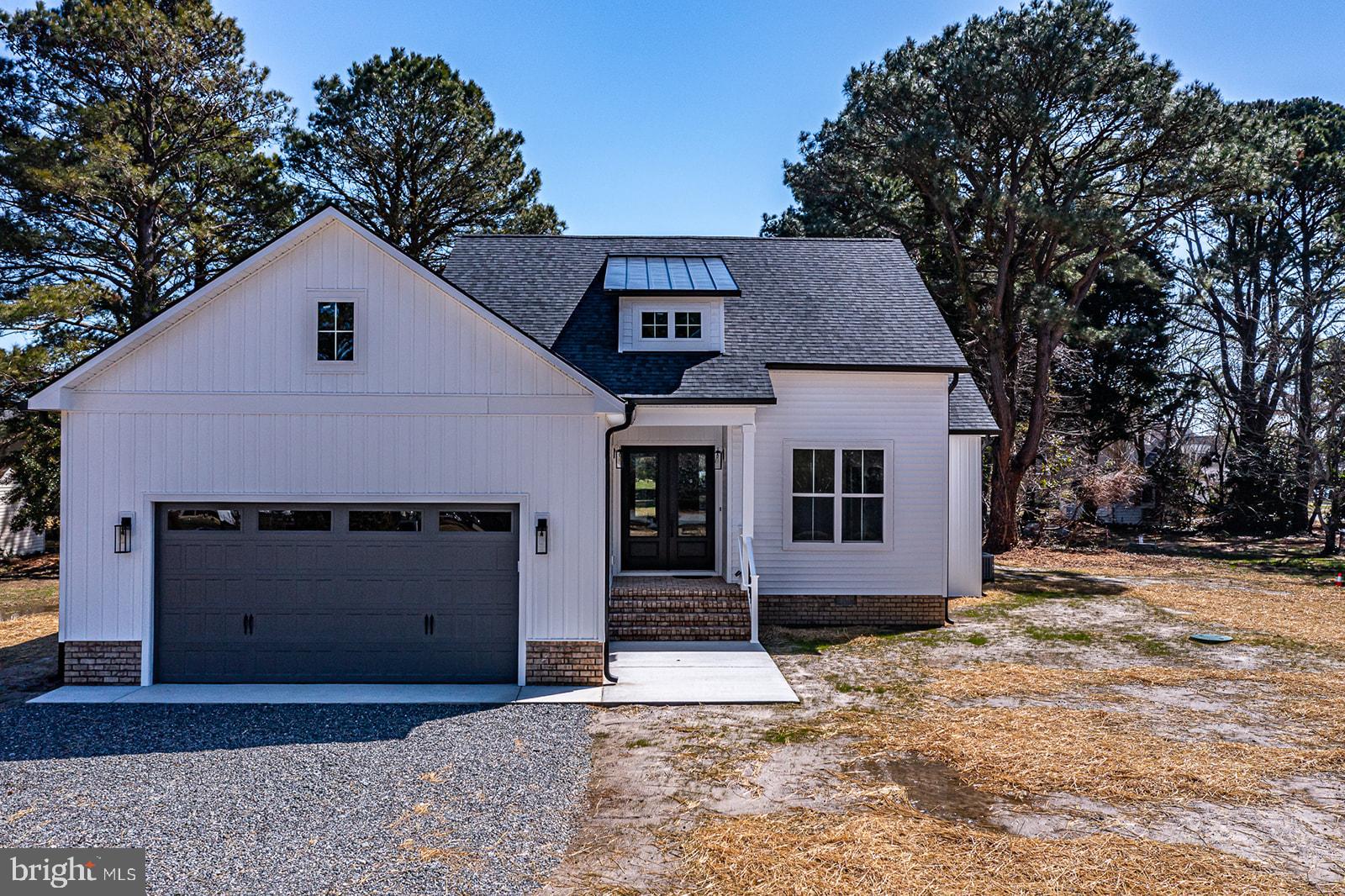 CHESAPEAKE HARBOR - Residential