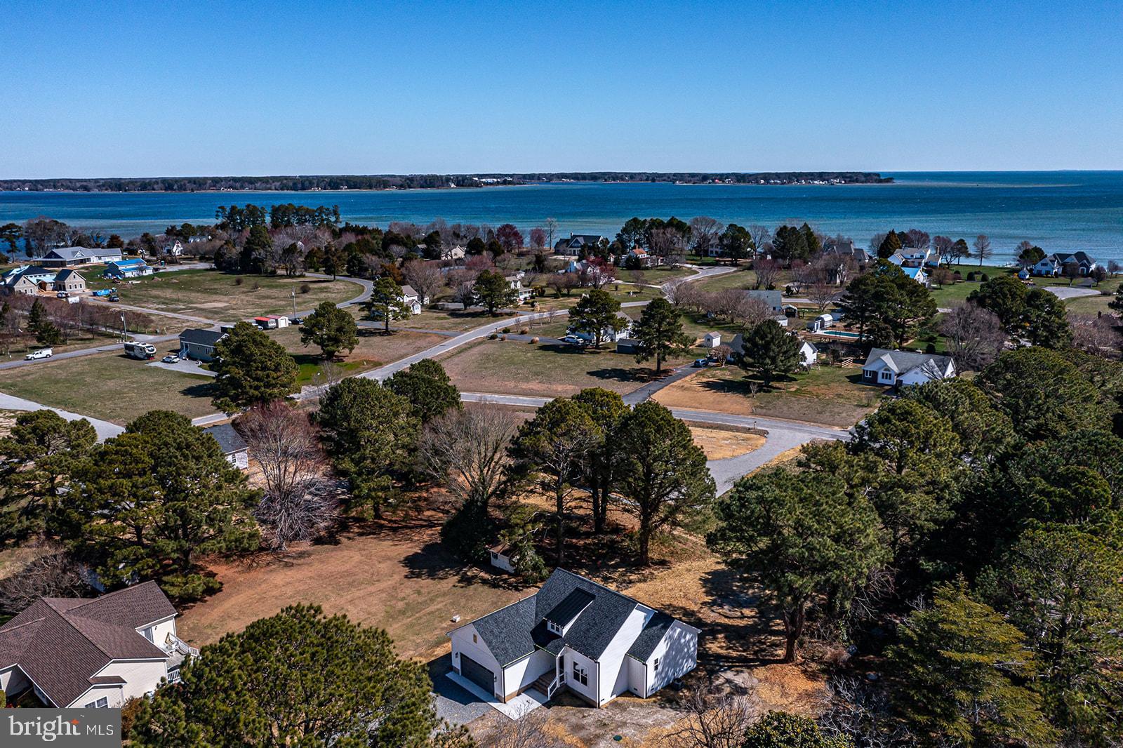 CHESAPEAKE HARBOR - Residential