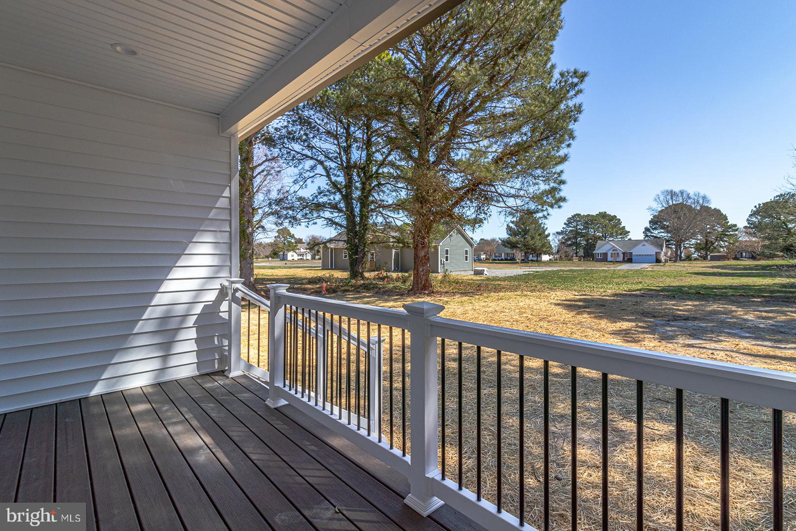 CHESAPEAKE HARBOR - Residential