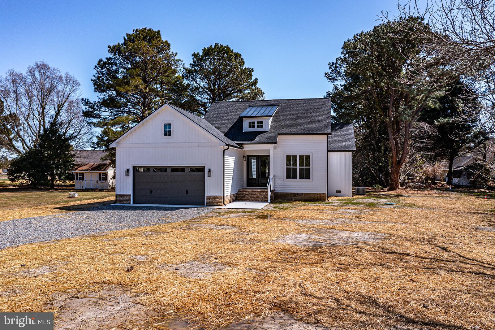 CHESAPEAKE HARBOR - Residential