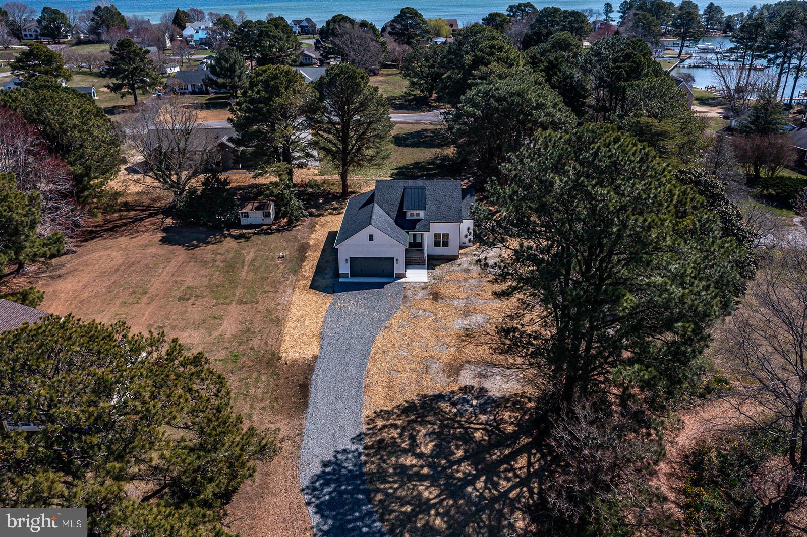 CHESAPEAKE HARBOR - Residential