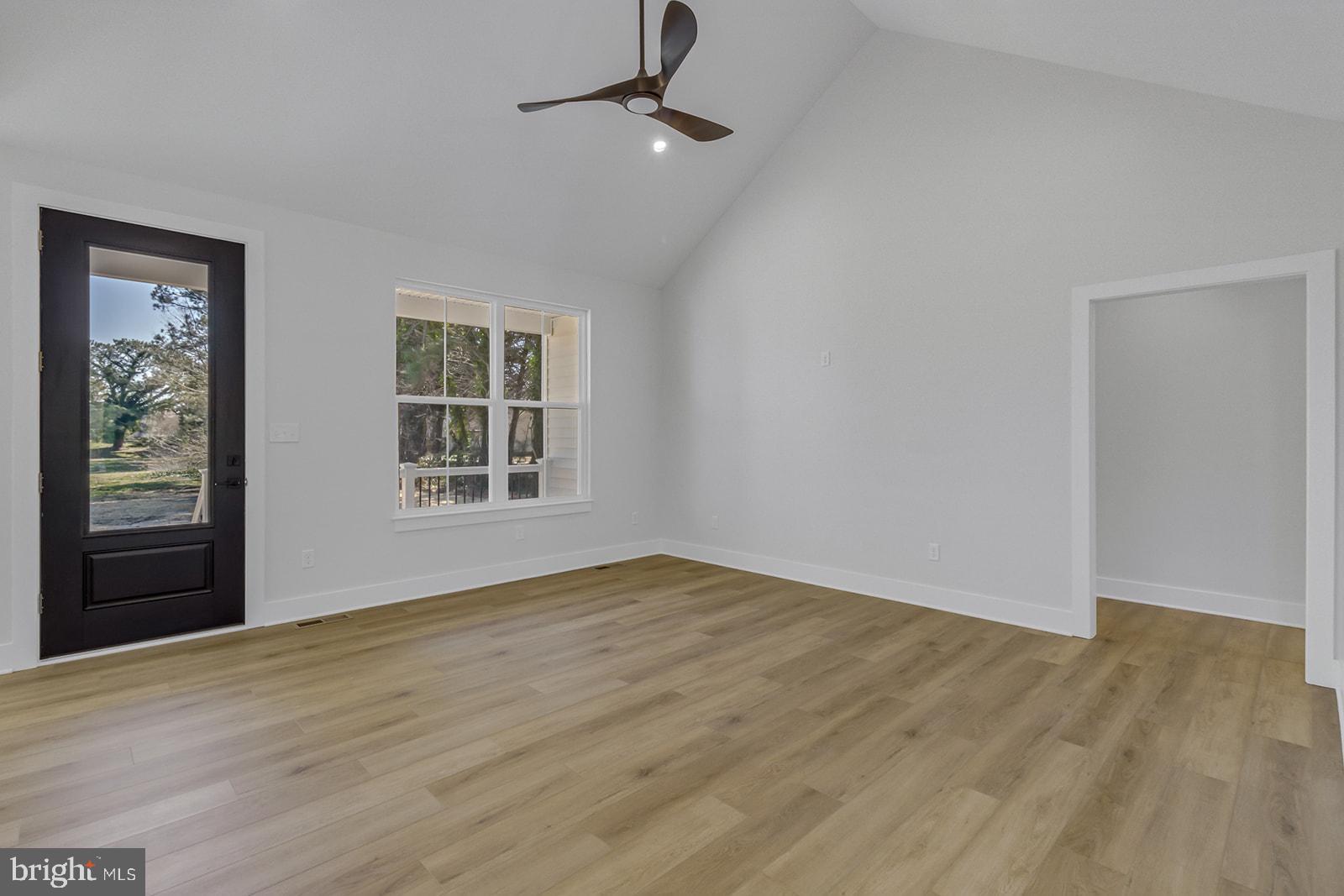 CHESAPEAKE HARBOR - Residential