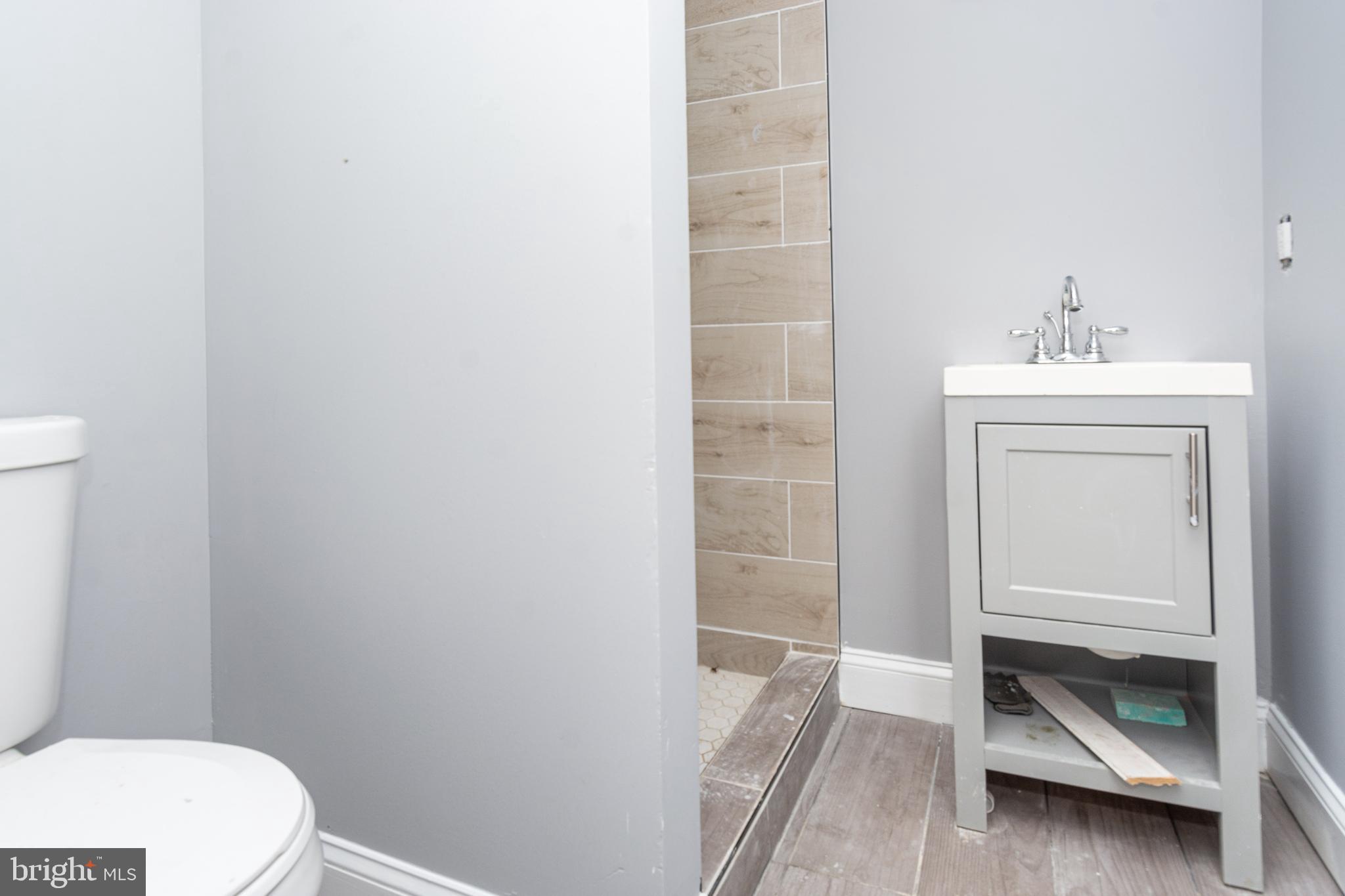 COLD SPRING NEWTOWN - Residential