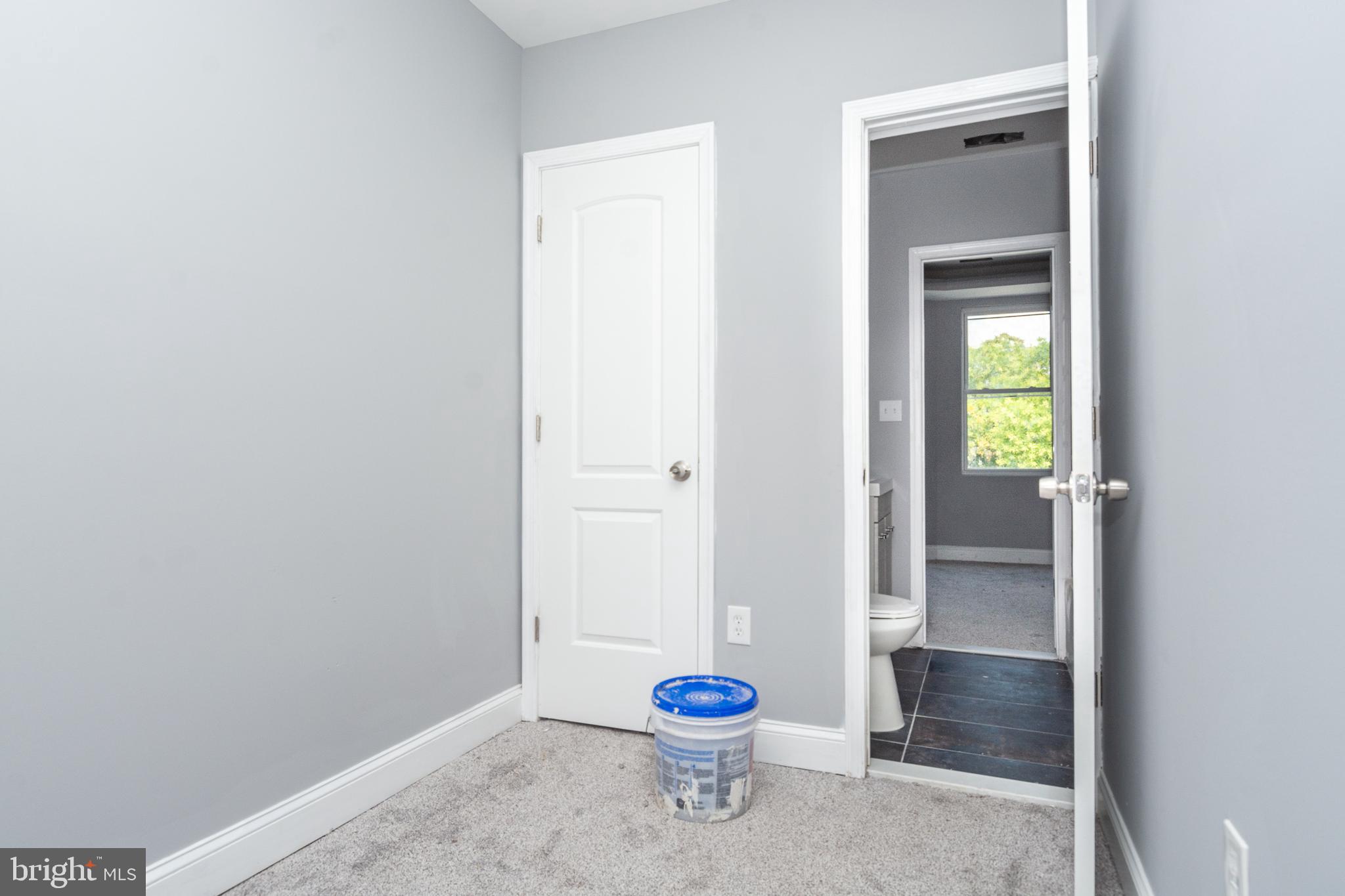 COLD SPRING NEWTOWN - Residential