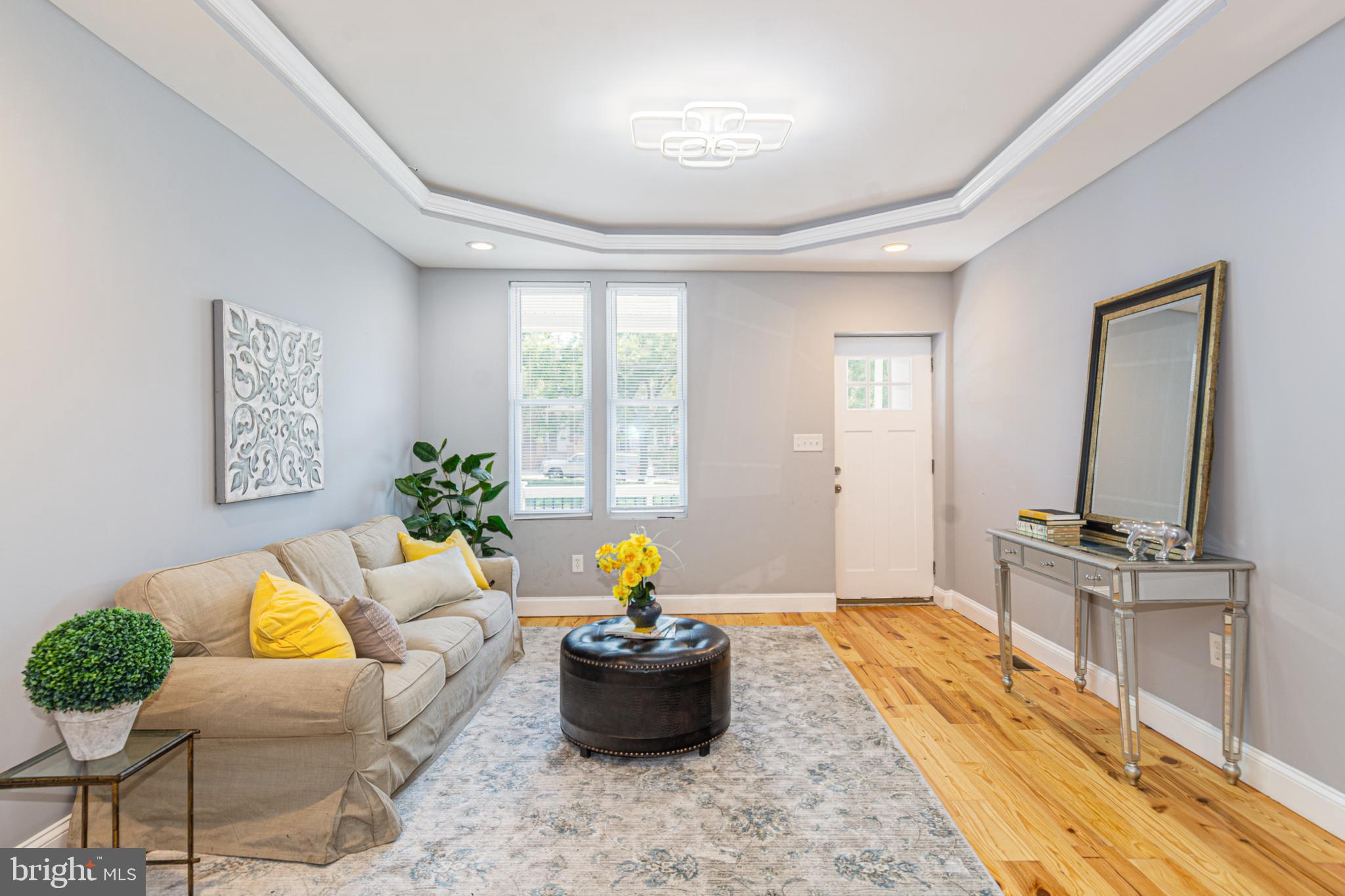 COLD SPRING NEWTOWN - Residential