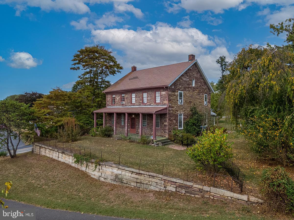 3059 PETERS MOUNTAIN ROAD