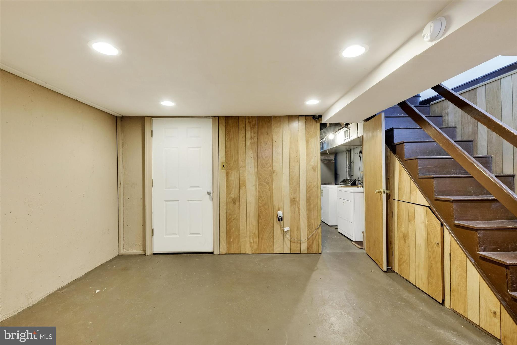 OVERBROOK PARK - Residential