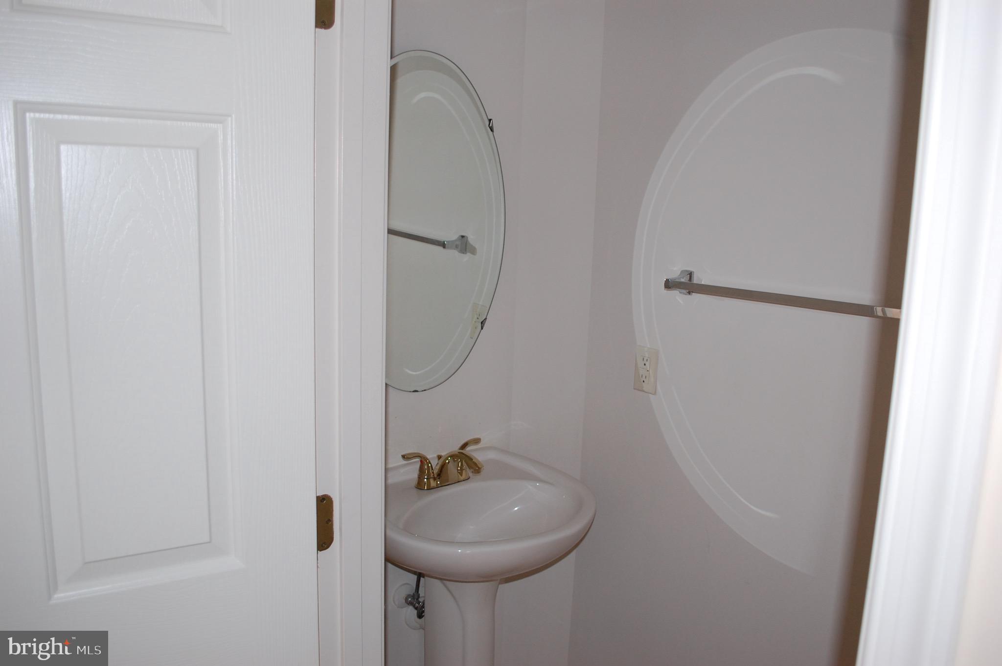 DAWSON LANDING - Residential Lease