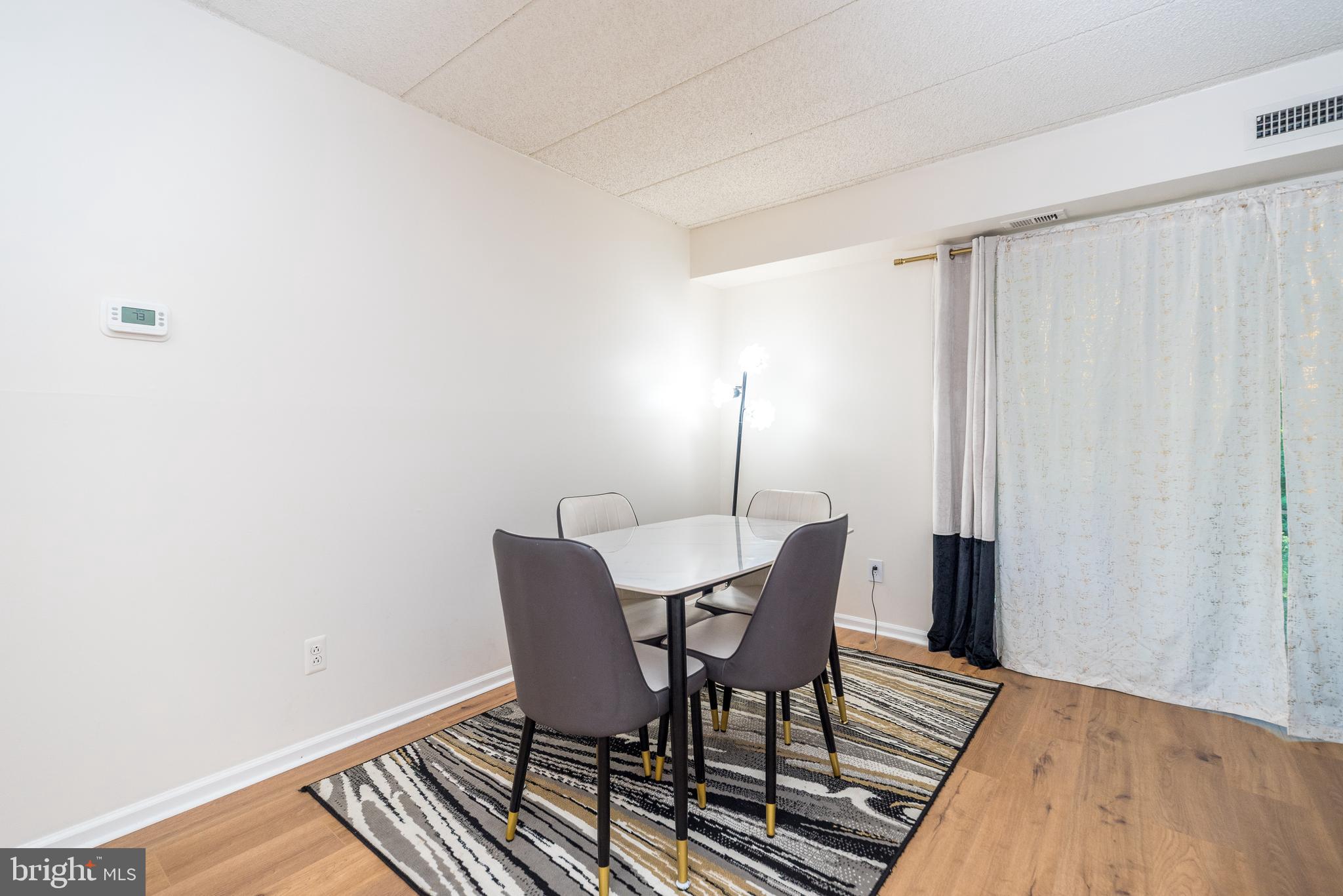 ELKINS PARK - Residential