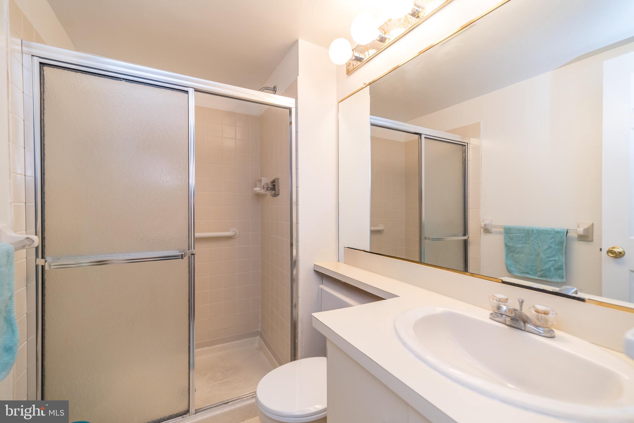ELKINS PARK - Residential