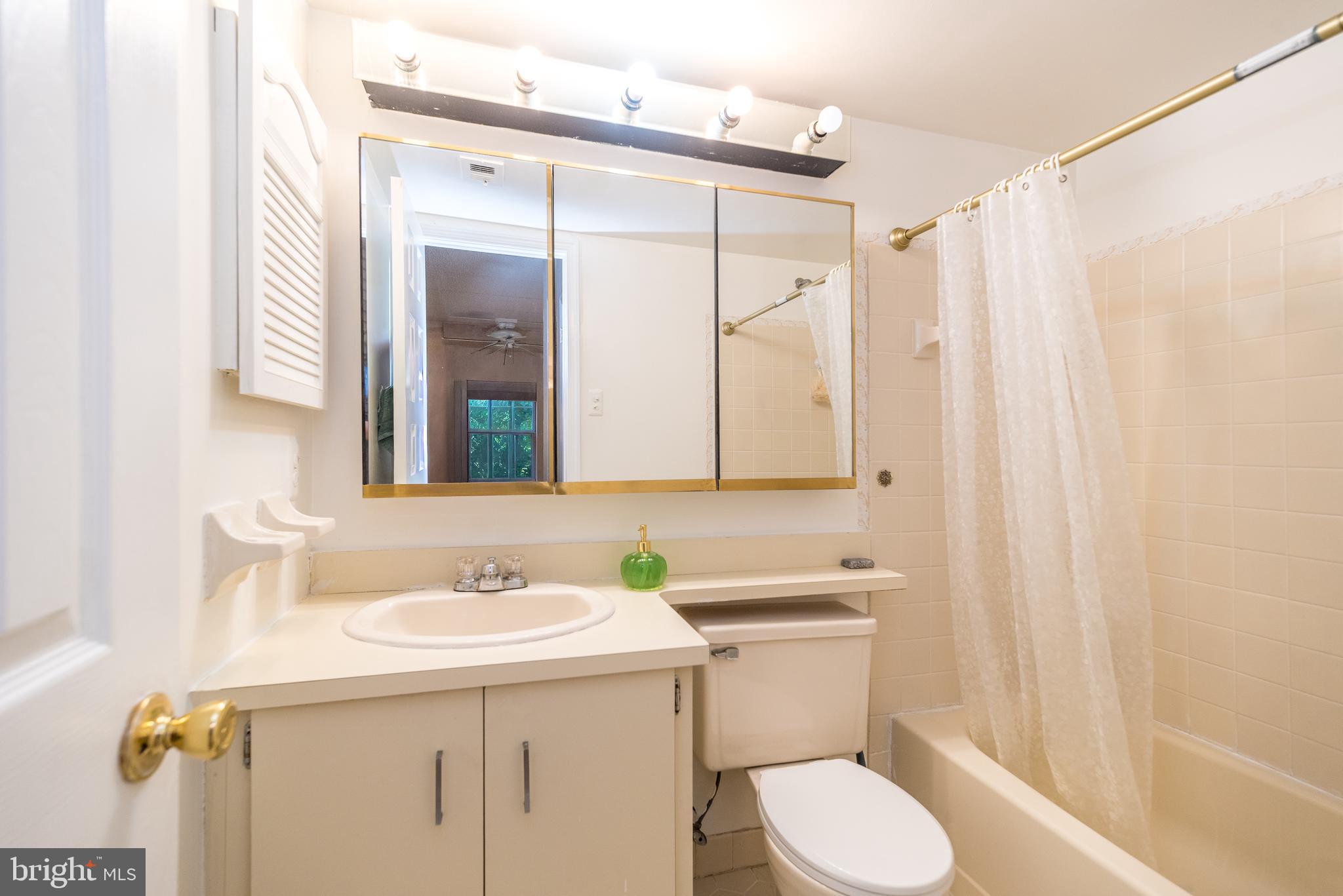 ELKINS PARK - Residential