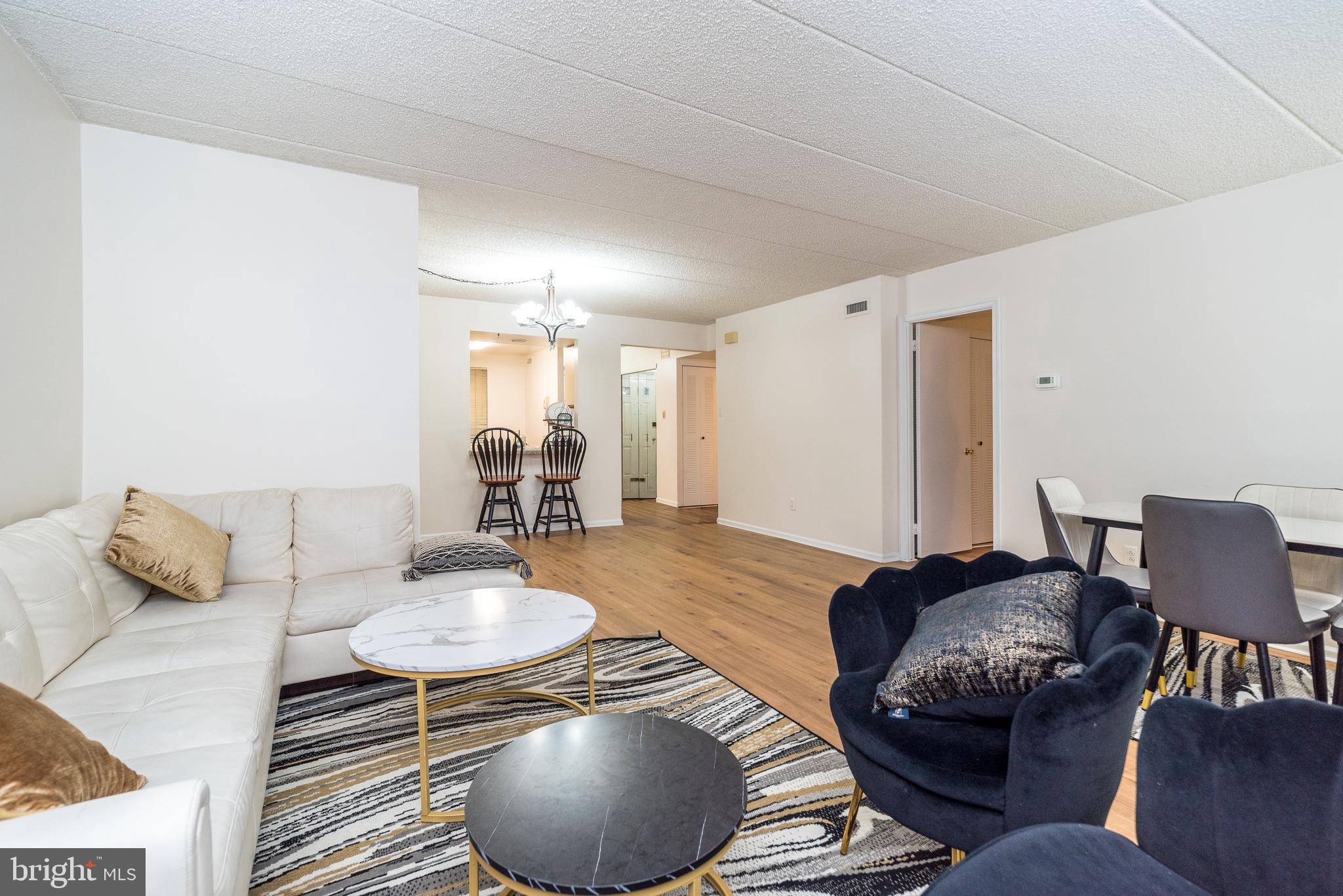 ELKINS PARK - Residential