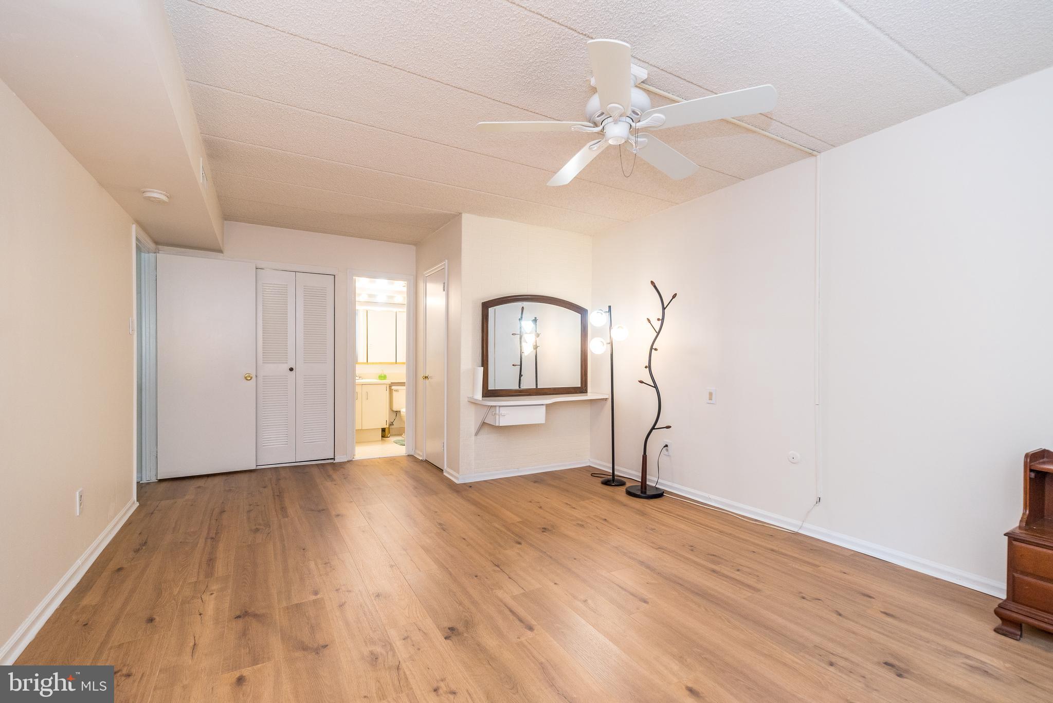 ELKINS PARK - Residential