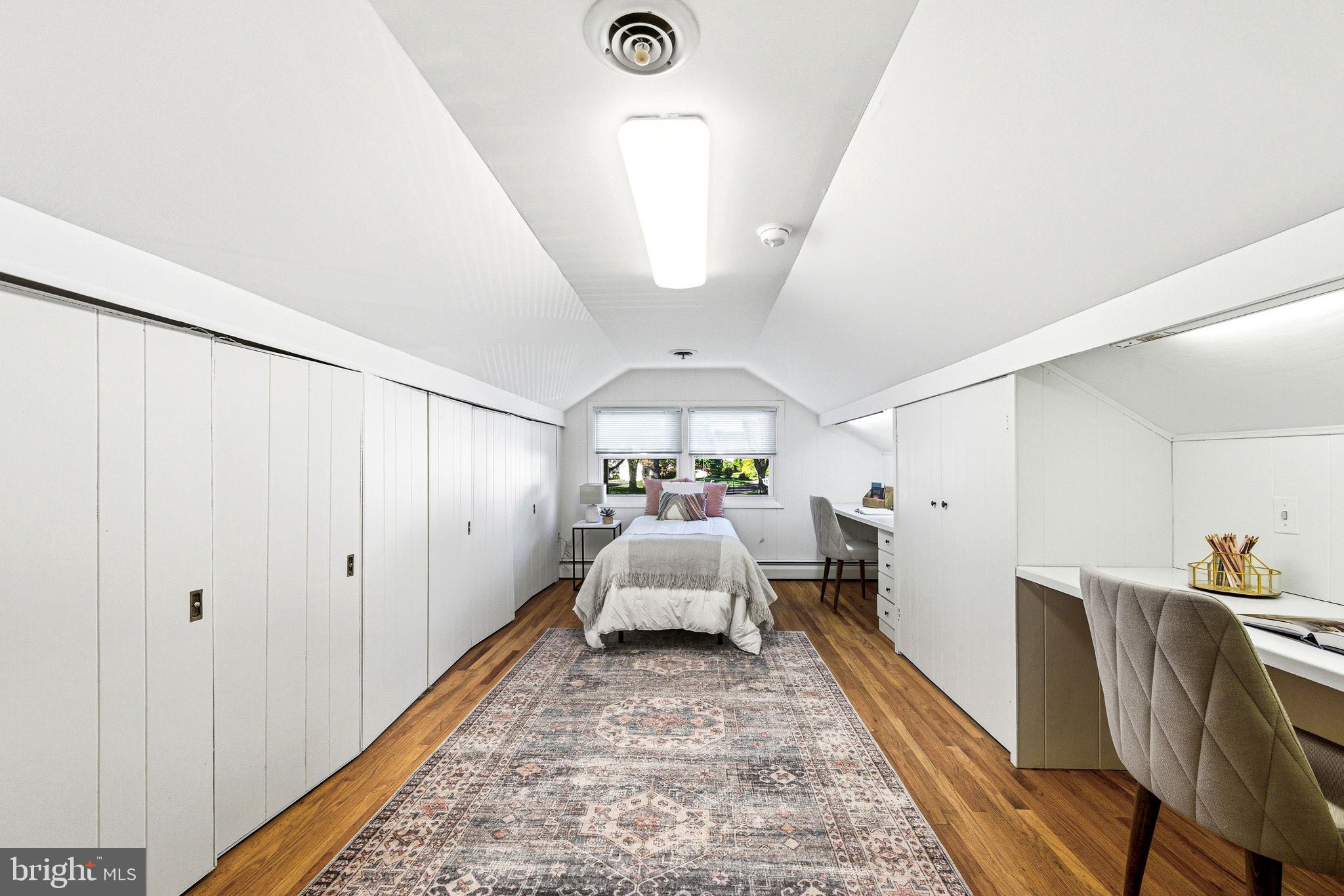 SCOT GLEN - Residential