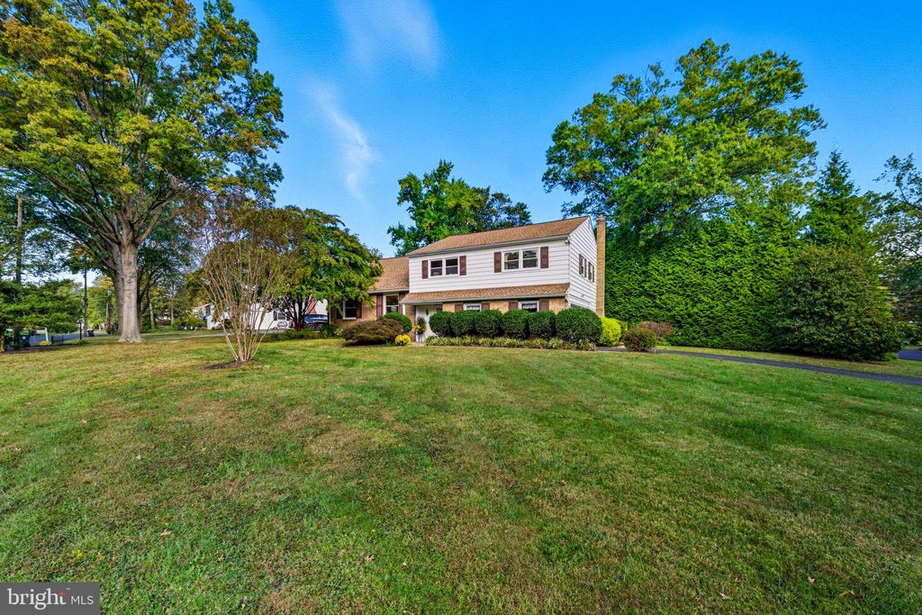 Photo of 210 Cooper Drive, WALLINGFORD, PA 19086 (MLS # PADE2102210)