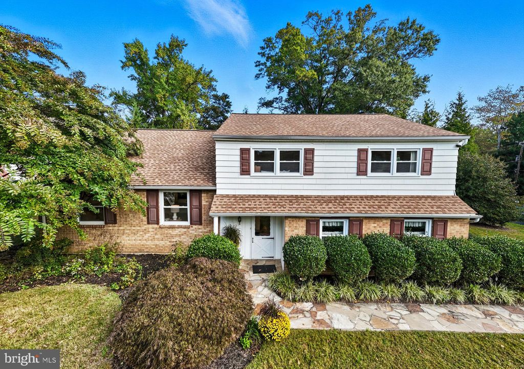 Photo of 210 Cooper Drive, WALLINGFORD, PA 19086 (MLS # PADE2102210)