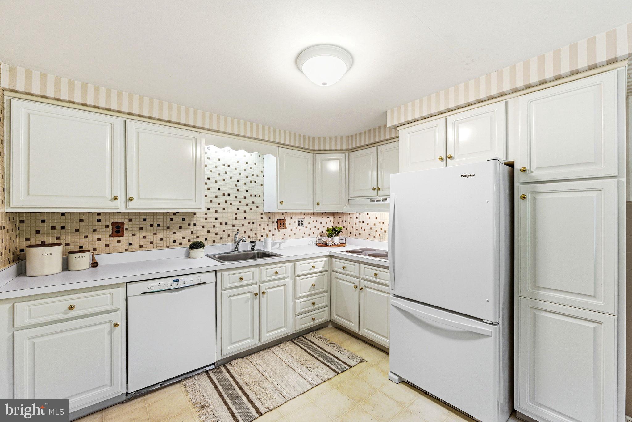 SCOT GLEN - Residential