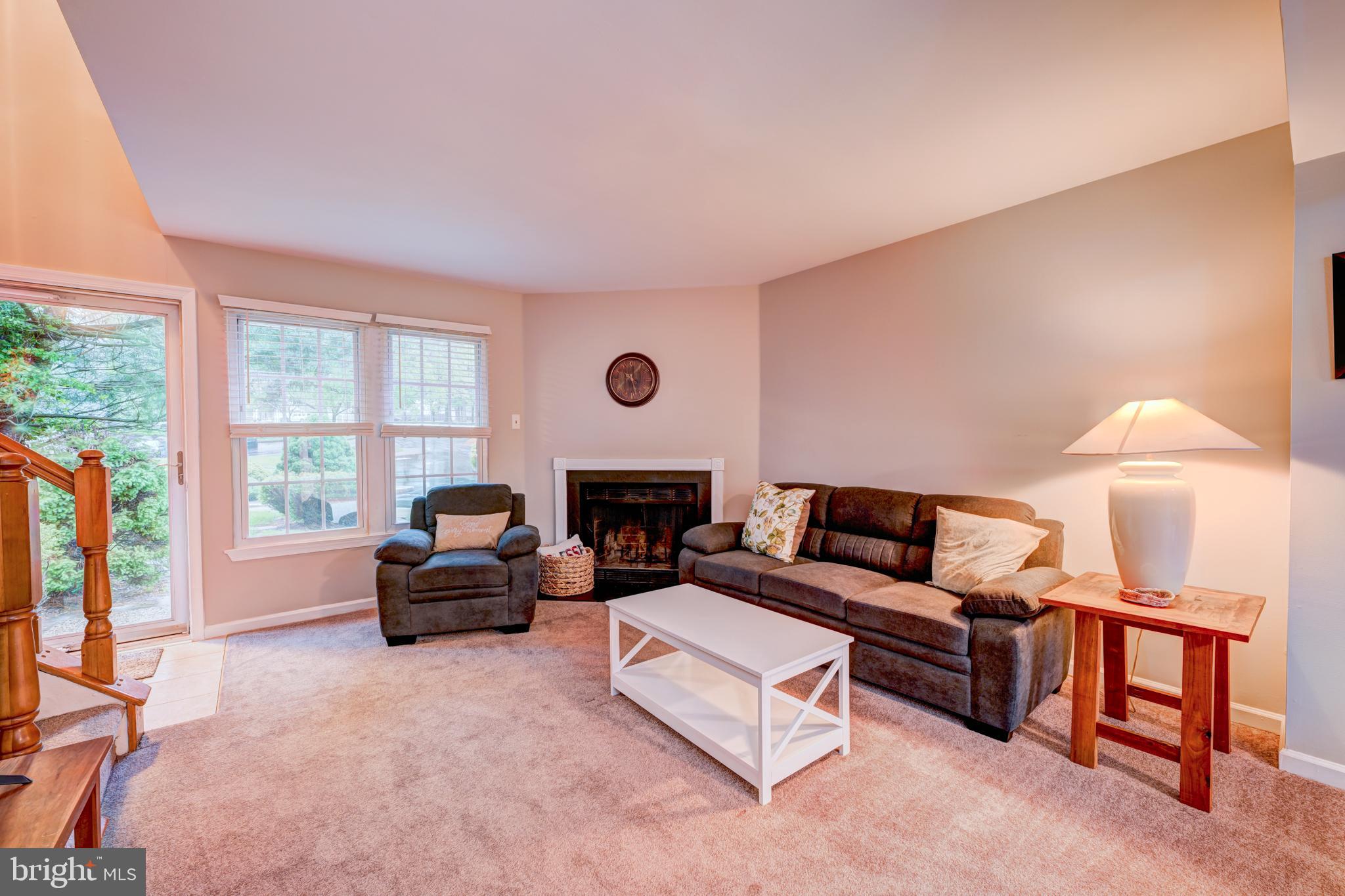 25 PARKVIEW CIRCLE