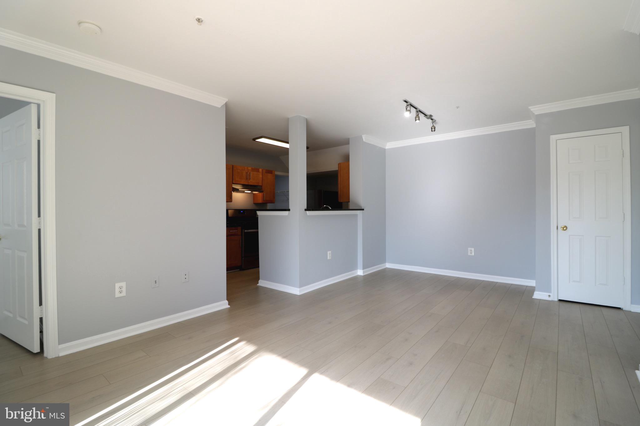 GATES OF FAIR LAKES - Residential Lease