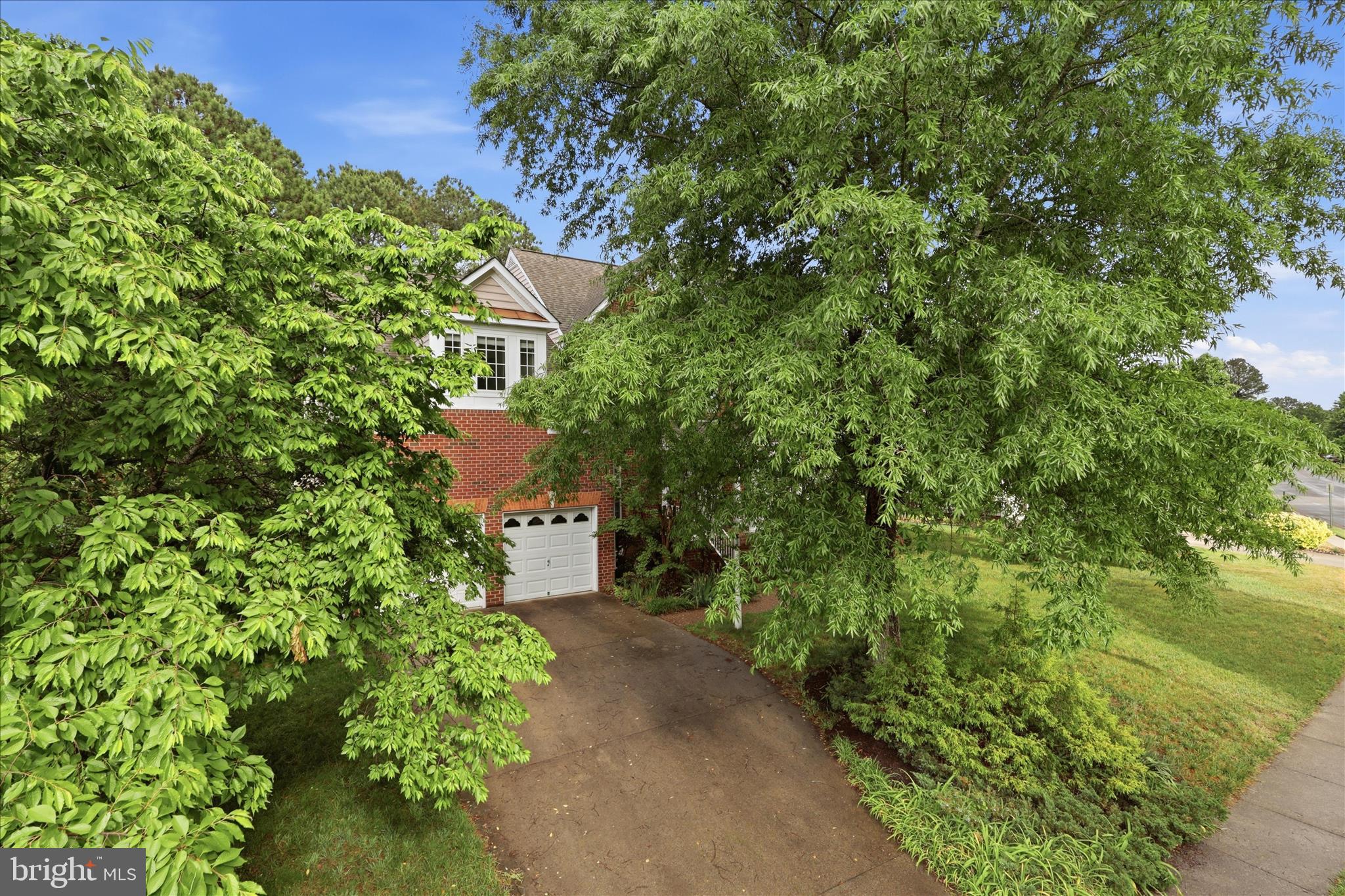 4817 HEARTHSTONE ROAD
