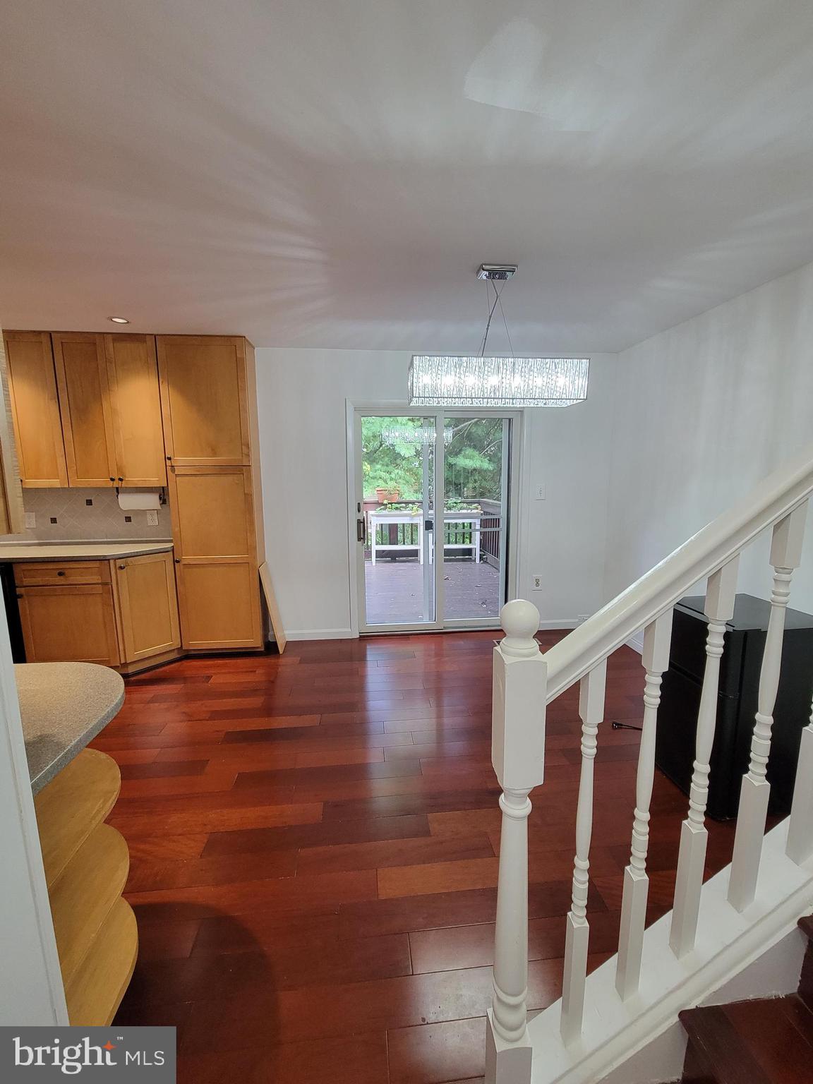 VILLA D ESTE VILLAGE - Residential Lease