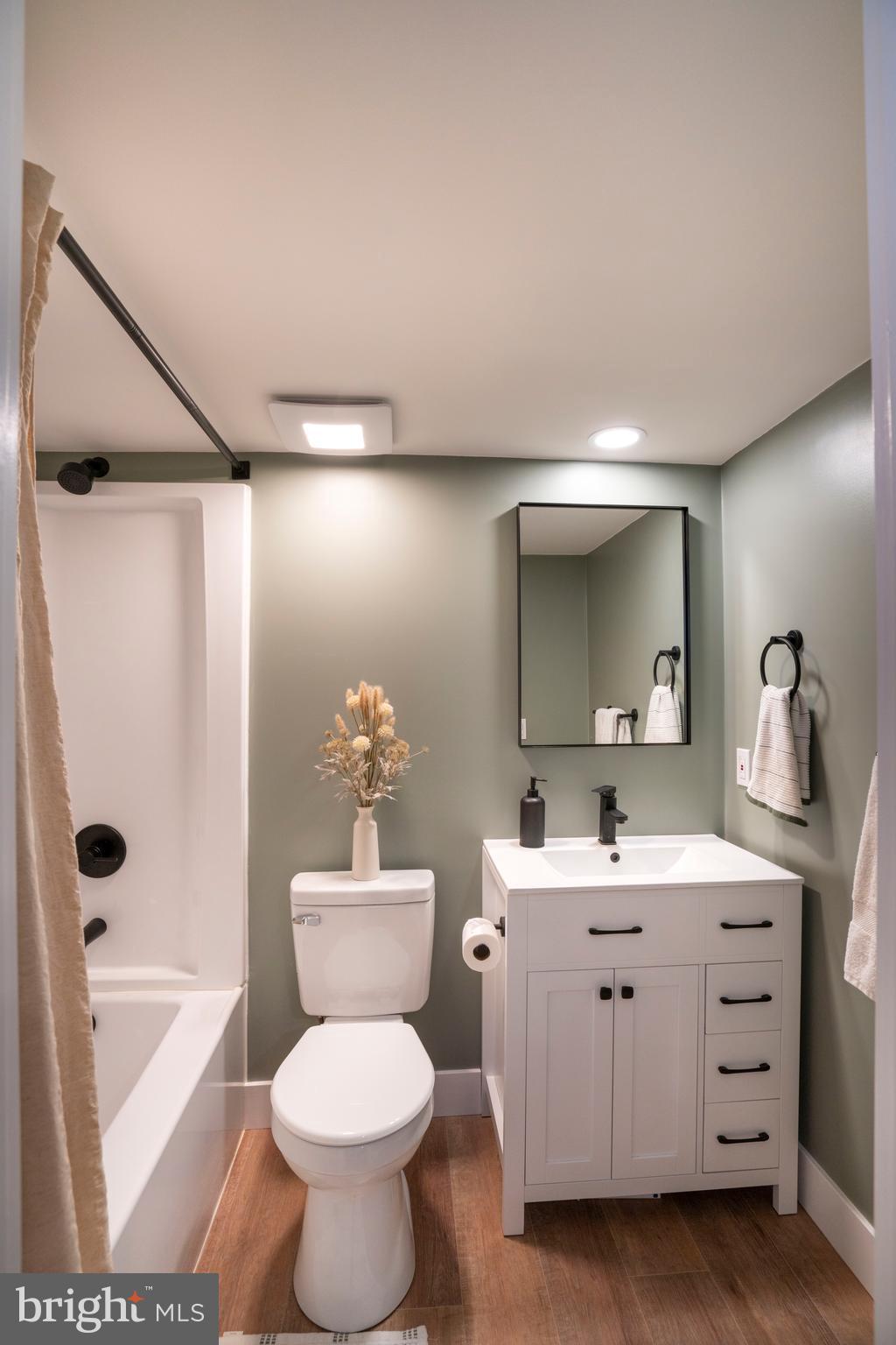 STEEPLECHASE - Residential