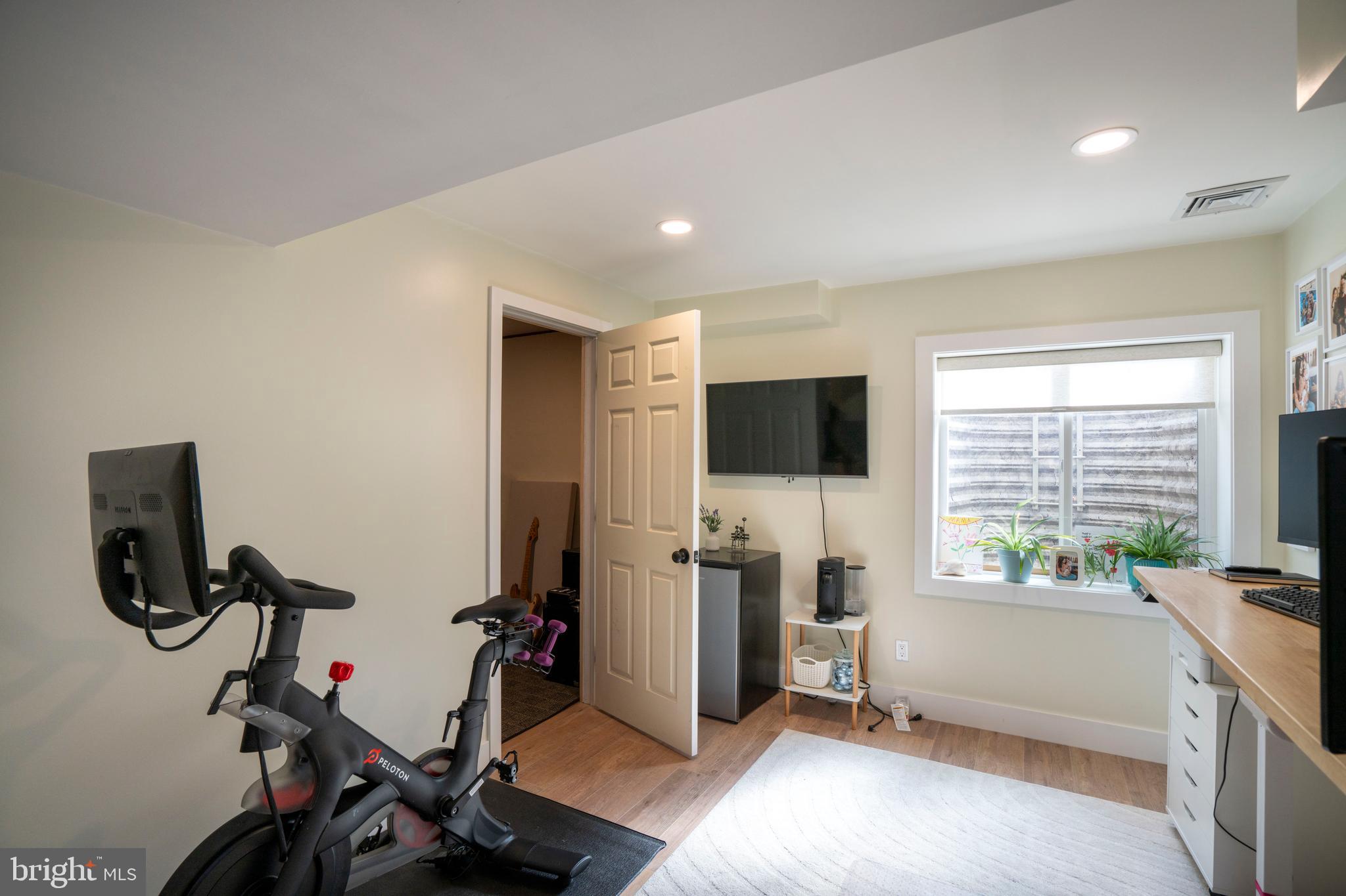 STEEPLECHASE - Residential