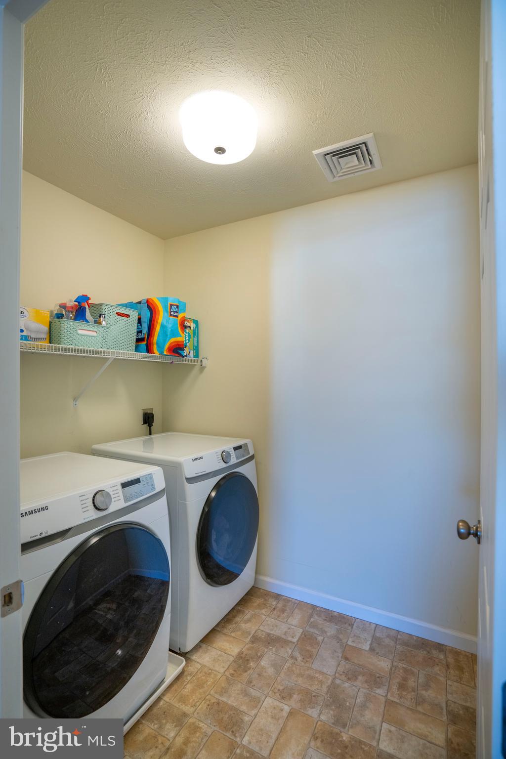 STEEPLECHASE - Residential