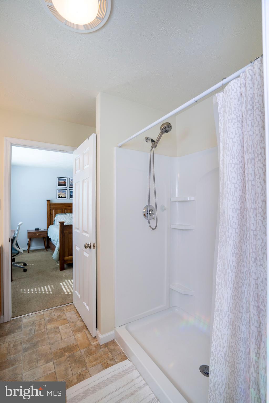 STEEPLECHASE - Residential