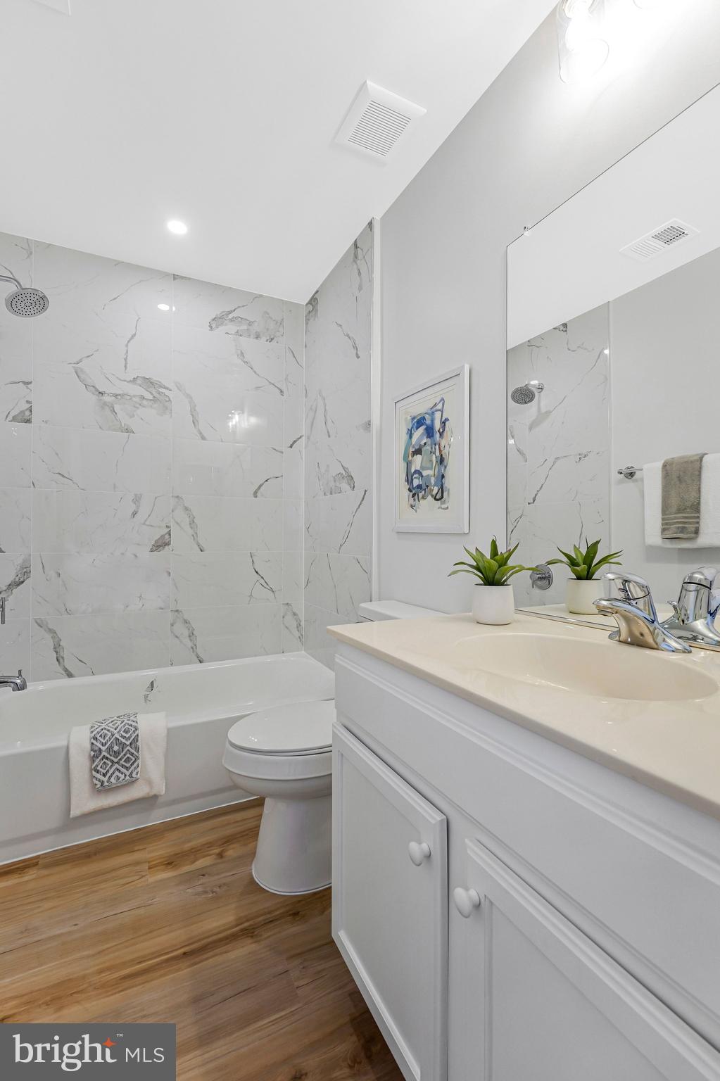 WINDERMERE - Residential