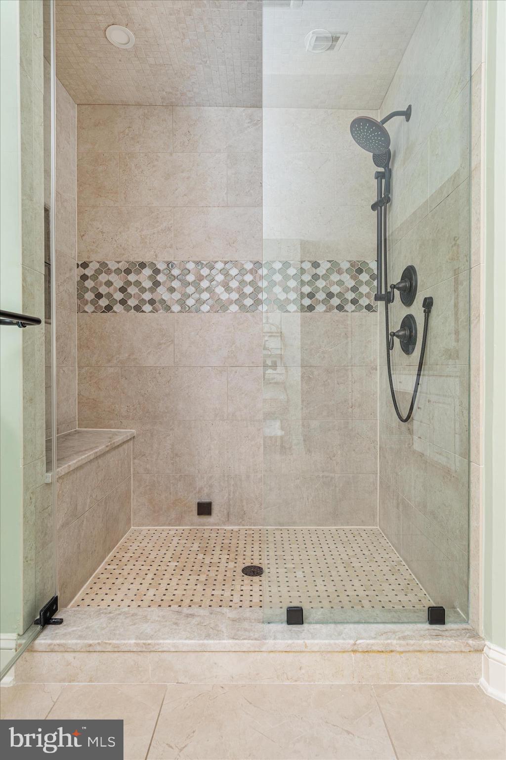 DOMINION VALLEY COUNTRY CLUB - Residential