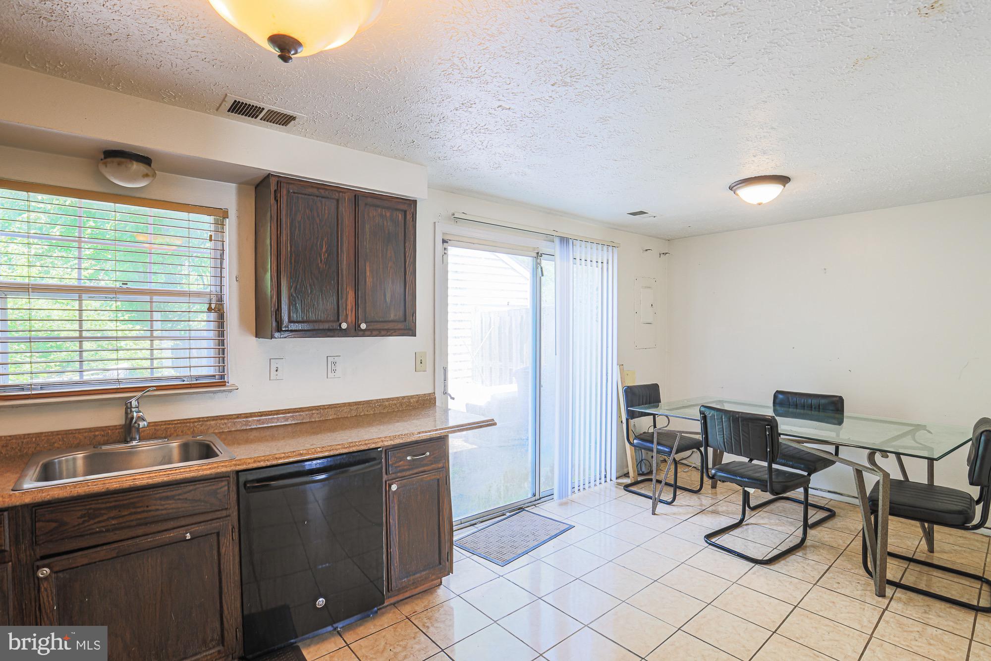 MARLBOROUGH TOWNE PLAT T - Residential